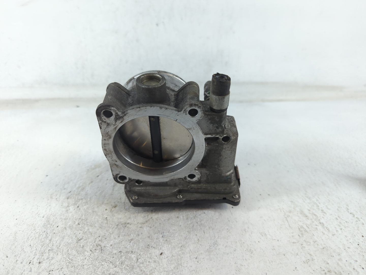 2013-2019 Nissan Frontier Throttle Body P/N:16119 7S001 D Fits Fits 2012 2013 2014 2015 2016 2017 2018 2019 2020 OEM Used Au