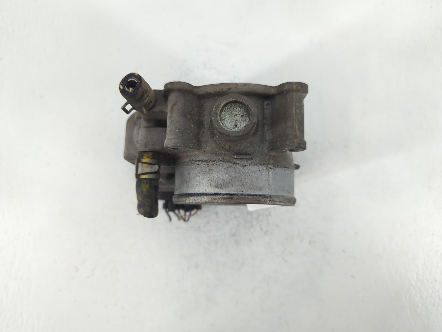 2013-2019 Nissan Frontier Throttle Body P/N:16119 7S001 D Fits Fits 2012 2013 2014 2015 2016 2017 2018 2019 2020 OEM Used Au