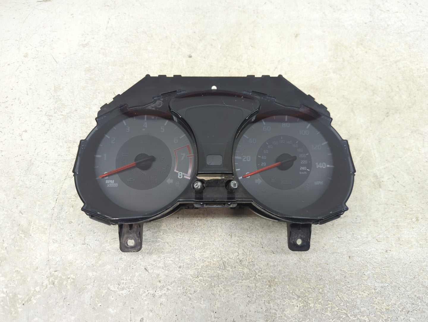 2016-2017 Nissan Juke Instrument Cluster Speedometer Gauges P/N:151120 0050 Fits Fits 2016 2017 OEM Used Auto Parts - Oemuse