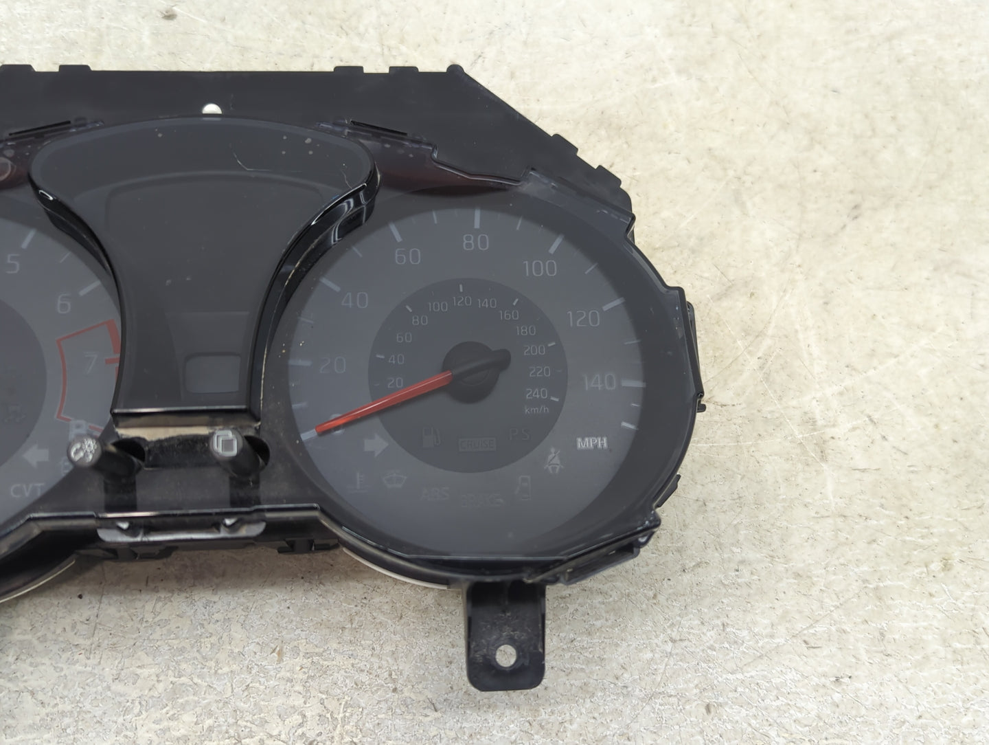 2016-2017 Nissan Juke Instrument Cluster Speedometer Gauges P/N:151120 0050 Fits Fits 2016 2017 OEM Used Auto Parts - Oemuse