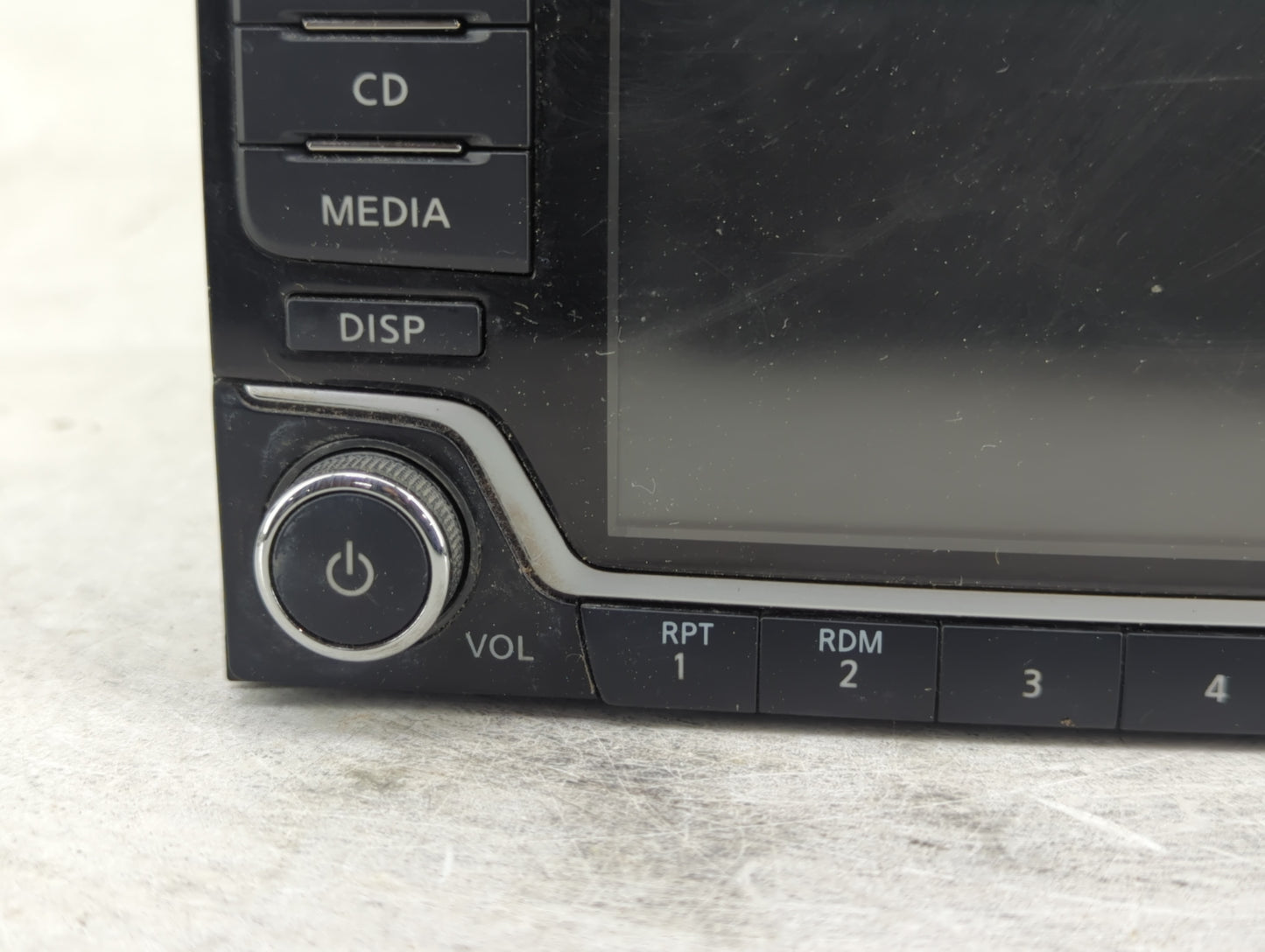 2016 Nissan Juke Radio AM FM Cd Player Receiver Replacement P/N:281853PT1A Fits OEM Used Auto Parts - Oemusedautoparts1.com