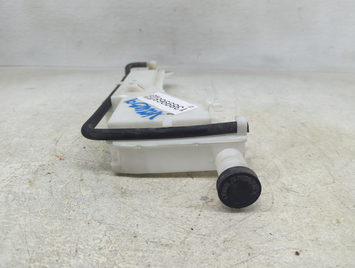 2015-2016 Nissan Juke Radiator Coolant Overflow Expansion Tank Bottle - Oemusedautoparts1.com