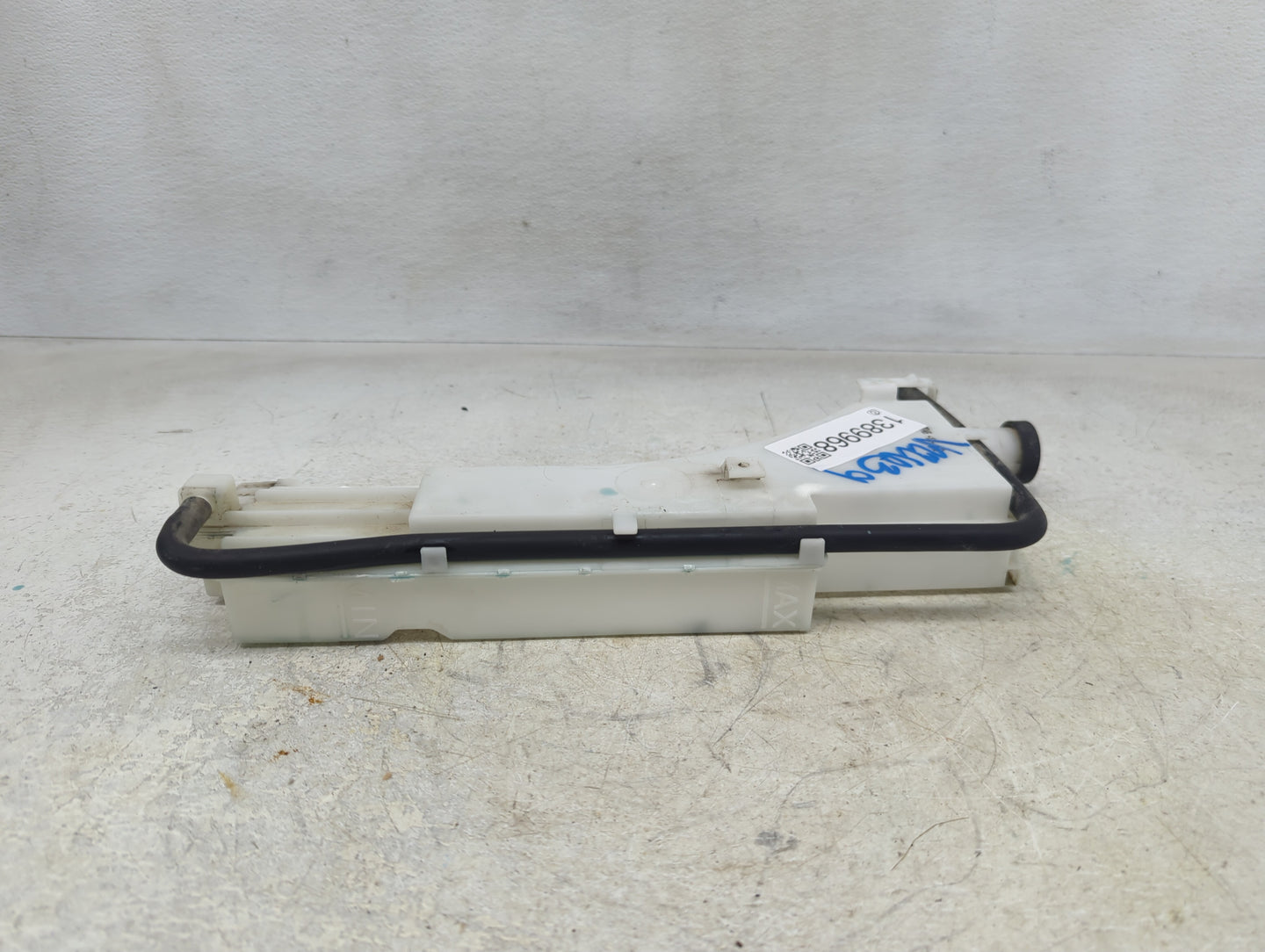 2015-2016 Nissan Juke Radiator Coolant Overflow Expansion Tank Bottle - Oemusedautoparts1.com