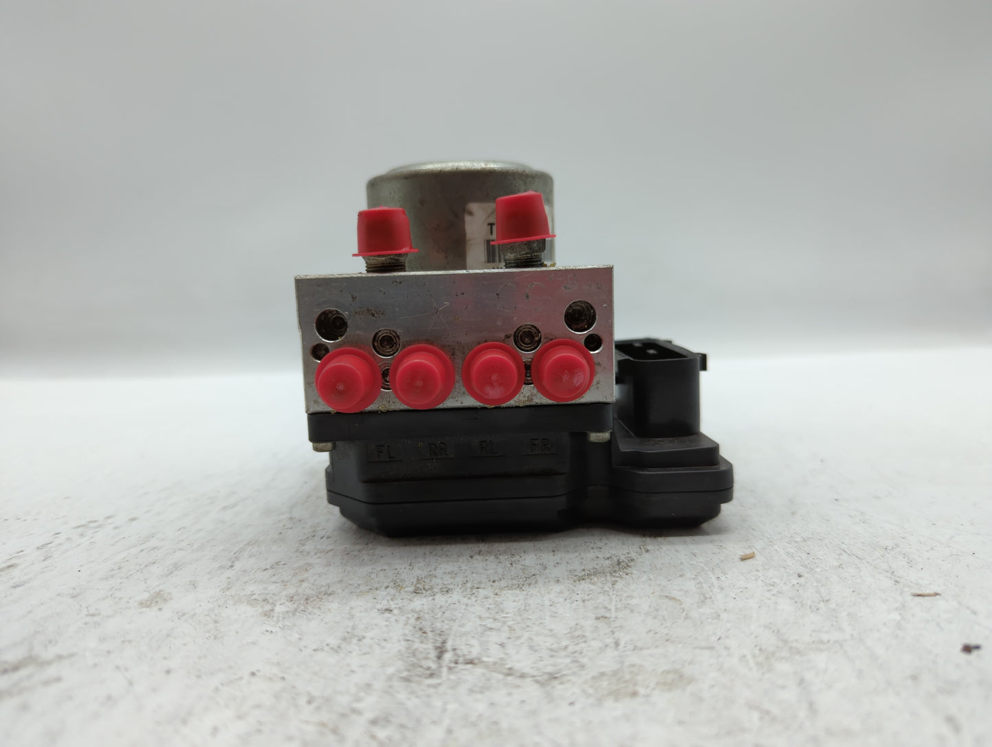 2015-2016 Nissan Juke ABS Pump Control Module Replacement P/N:47660 3YM0C Fits Fits 2015 2016 OEM Used Auto Parts - Oemuseda