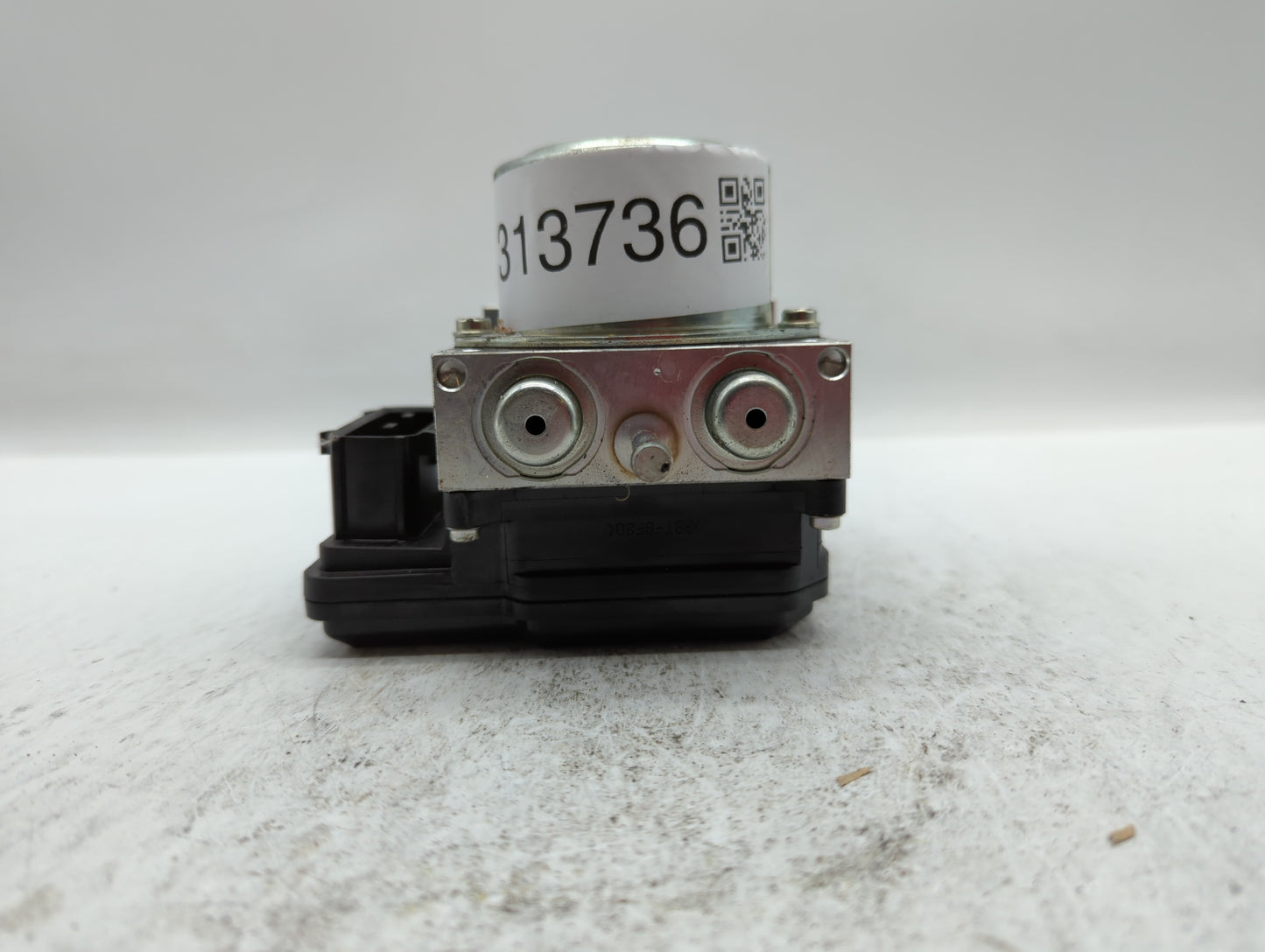 2015-2016 Nissan Juke ABS Pump Control Module Replacement P/N:47660 3YM0C Fits Fits 2015 2016 OEM Used Auto Parts - Oemuseda