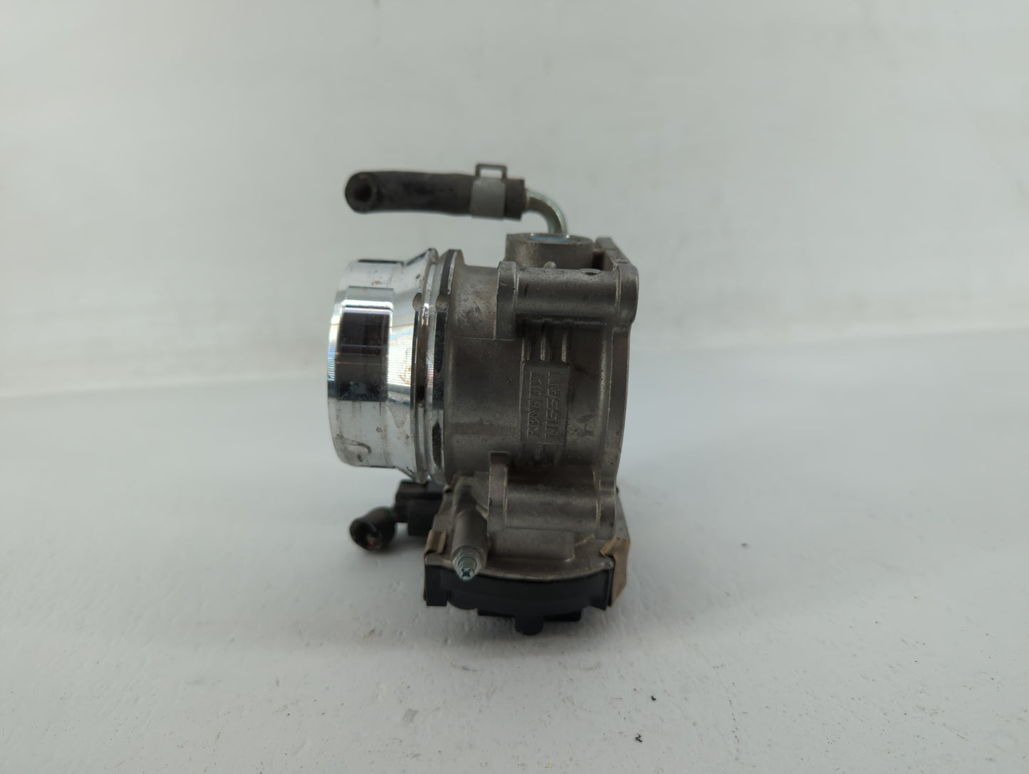 2015-2017 Nissan Juke Throttle Body P/N:RME60-51 Fits Fits 2015 2016 2017 2018 2019 OEM Used Auto Parts - Oemusedautoparts1.