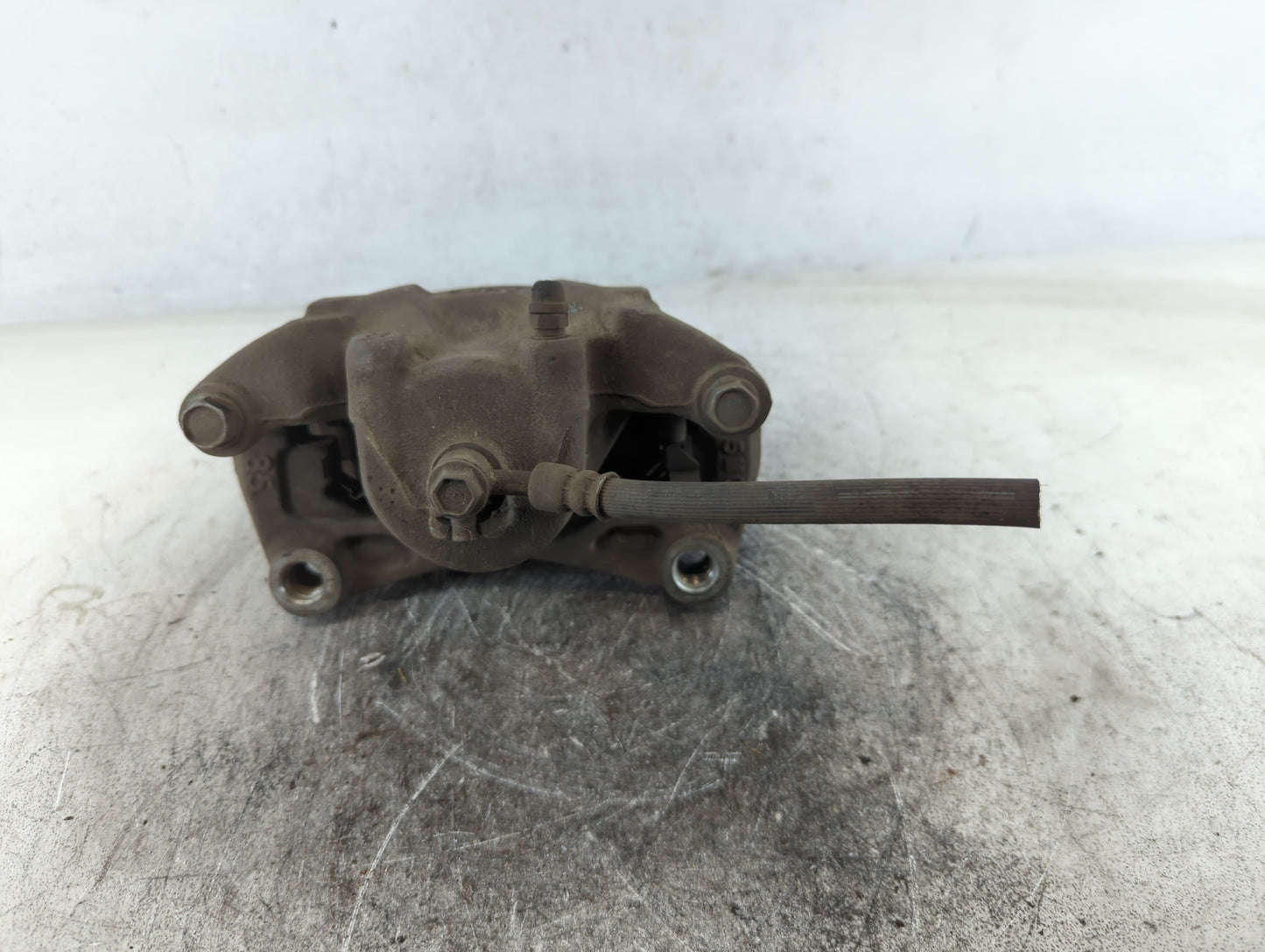 2011-2017 Nissan Juke Front Passenger Right Brake Caliper - Oemusedautoparts1.com