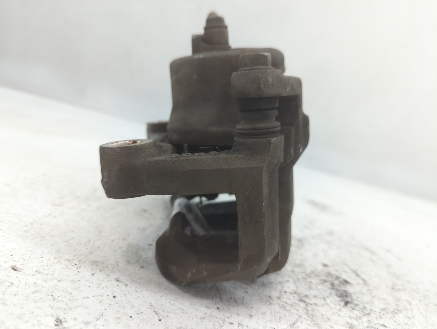 2015-2017 Nissan Juke Front Passenger Right Brake Caliper - Oemusedautoparts1.com