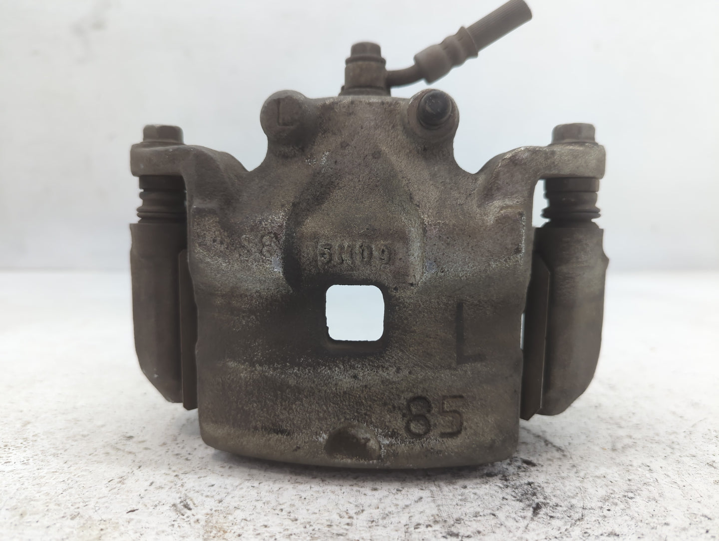2015-2017 Nissan Juke Front Passenger Right Brake Caliper - Oemusedautoparts1.com
