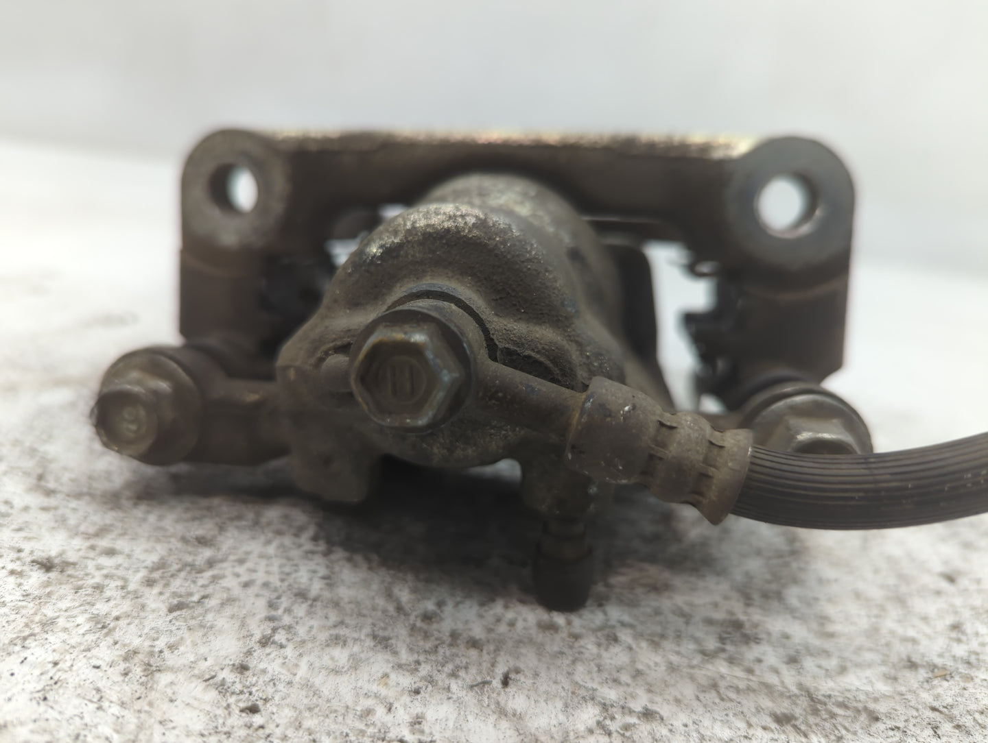 2011-2017 Nissan Juke Front Driver Left Brake Caliper 701410 - Oemusedautoparts1.com