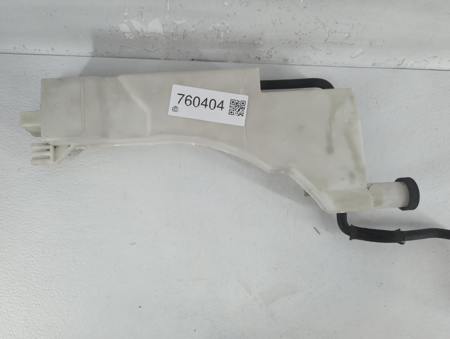 2016 Nissan Juke Windshield Washer Fluid Reservoir Bottle Oem - Oemusedautoparts1.com