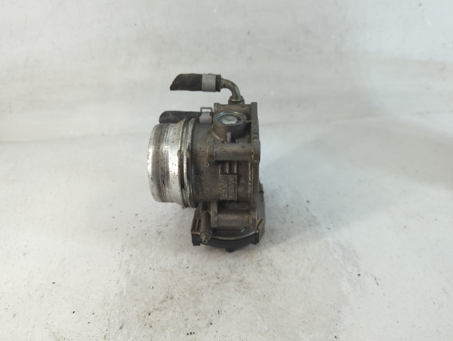 2015-2017 Nissan Juke Throttle Body P/N:RME60-51 Fits Fits 2015 2016 2017 2018 2019 OEM Used Auto Parts - Oemusedautoparts1.