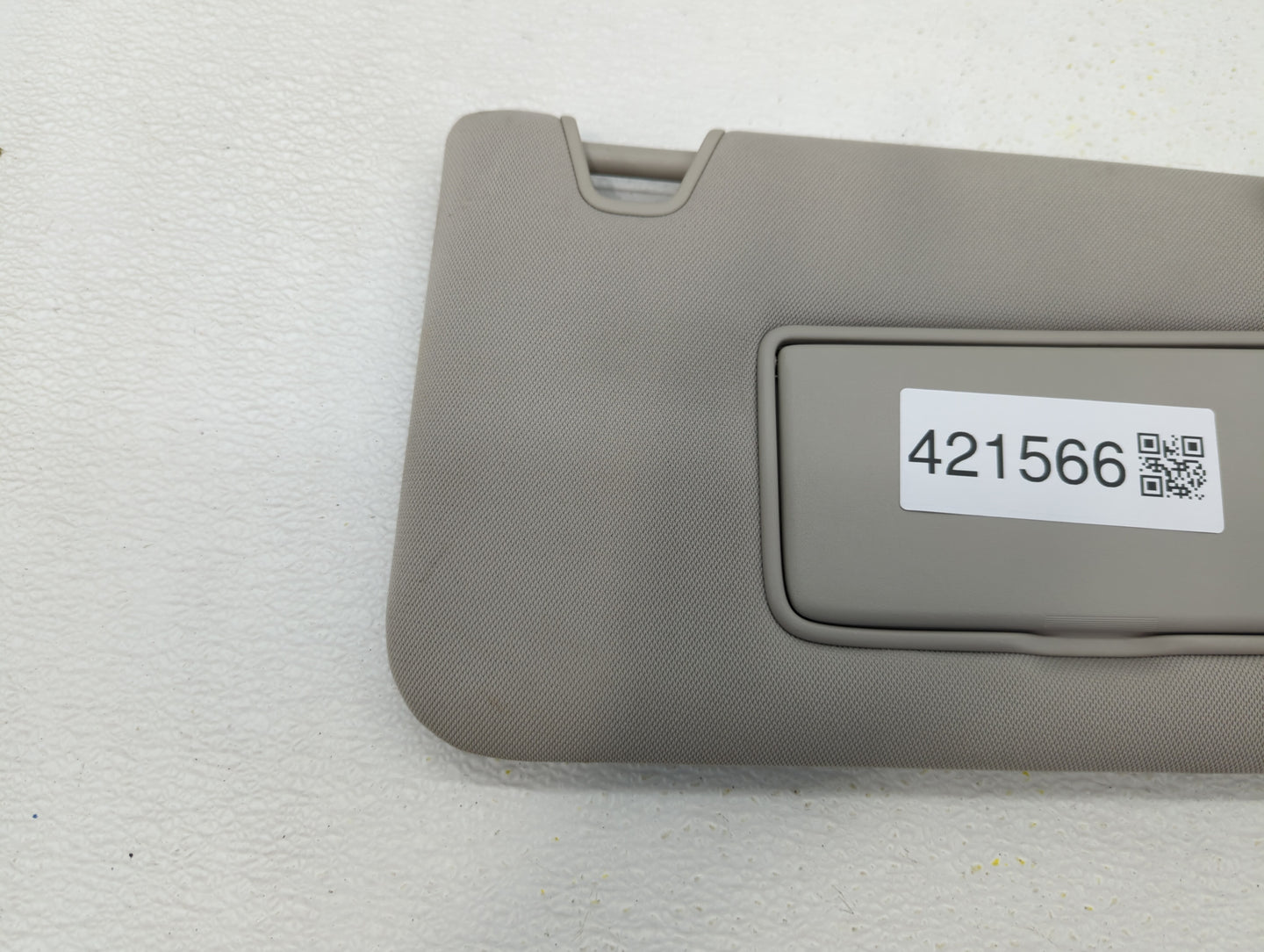 2016 Nissan Juke Sun Visor Shade Replacement Passenger Right Mirror Fits Fits 2015 2017 OEM Used Auto Parts - Oemusedautopar