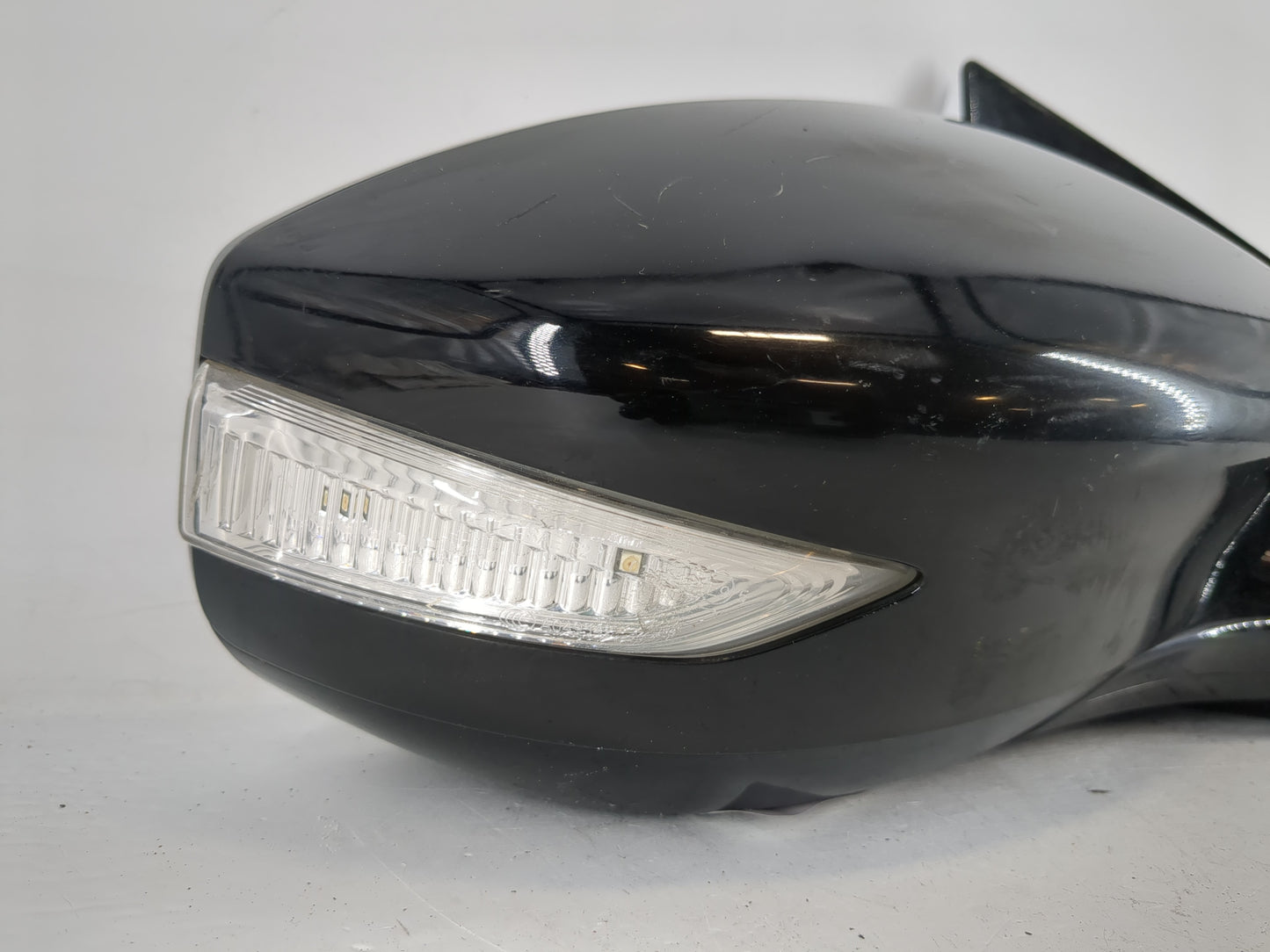 2016-2019 Nissan Maxima Passenger Side View Mirror - Right Door Mirror OEM Used - Oemusedautoparts1.com