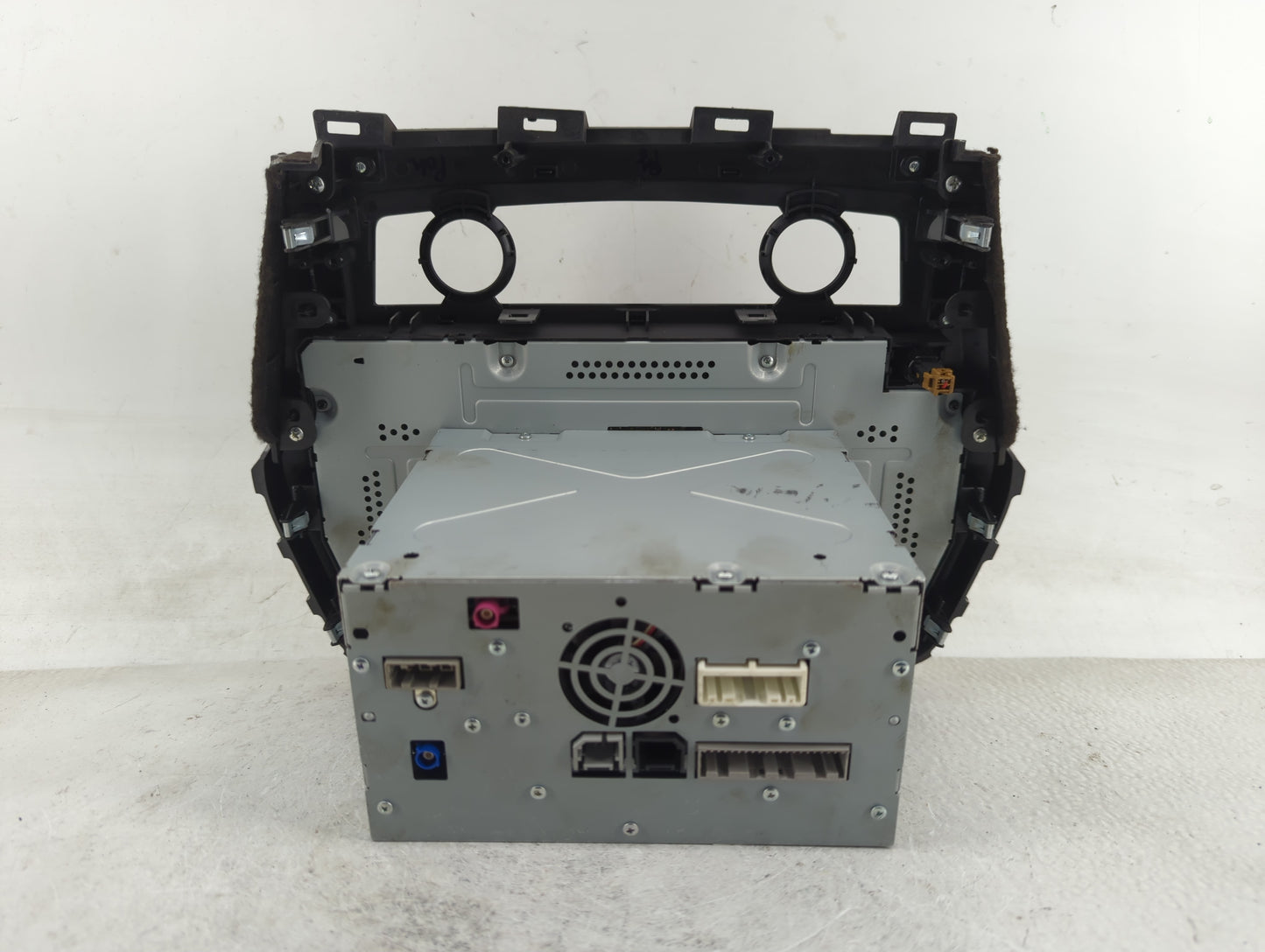 2016 Nissan Maxima Radio AM FM Cd Player Receiver Replacement P/N:25915 9DE0A Fits OEM Used Auto Parts - Oemusedautoparts1.c