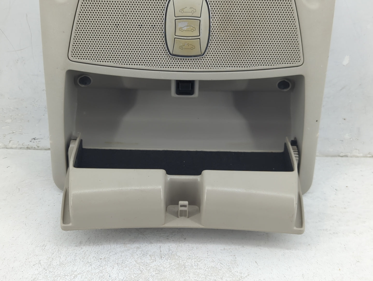 2016-2016 Nissan Maxima Overhead Roof Console - Oemusedautoparts1.com
