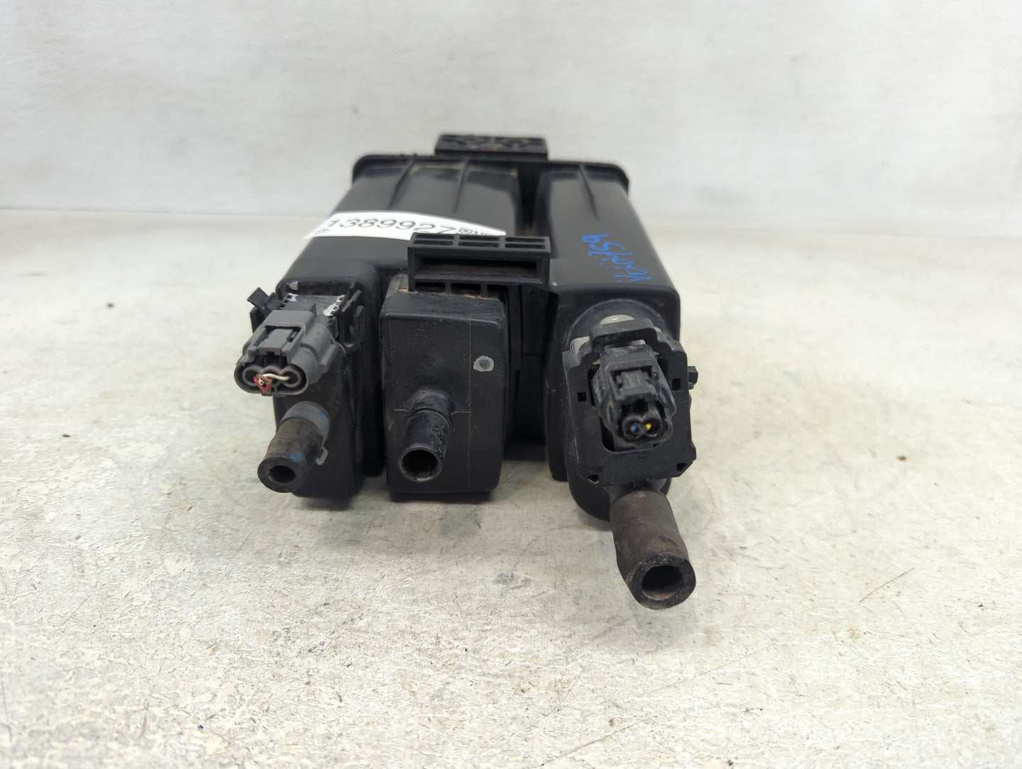 2016 Nissan Maxima Fuel Vapor Charcoal Canister - Oemusedautoparts1.com