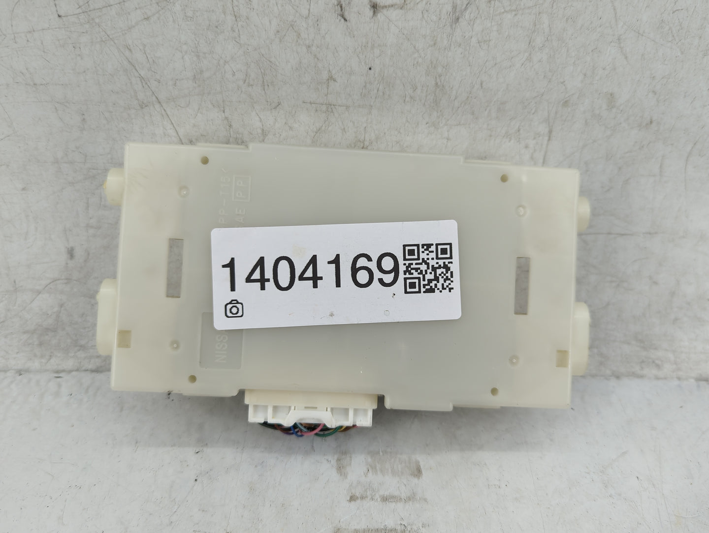 2016-2018 Nissan Maxima Radio AM FM Cd Player Receiver Replacement P/N:277604RA1A Fits Fits 2016 2017 2018 OEM Used Auto Par