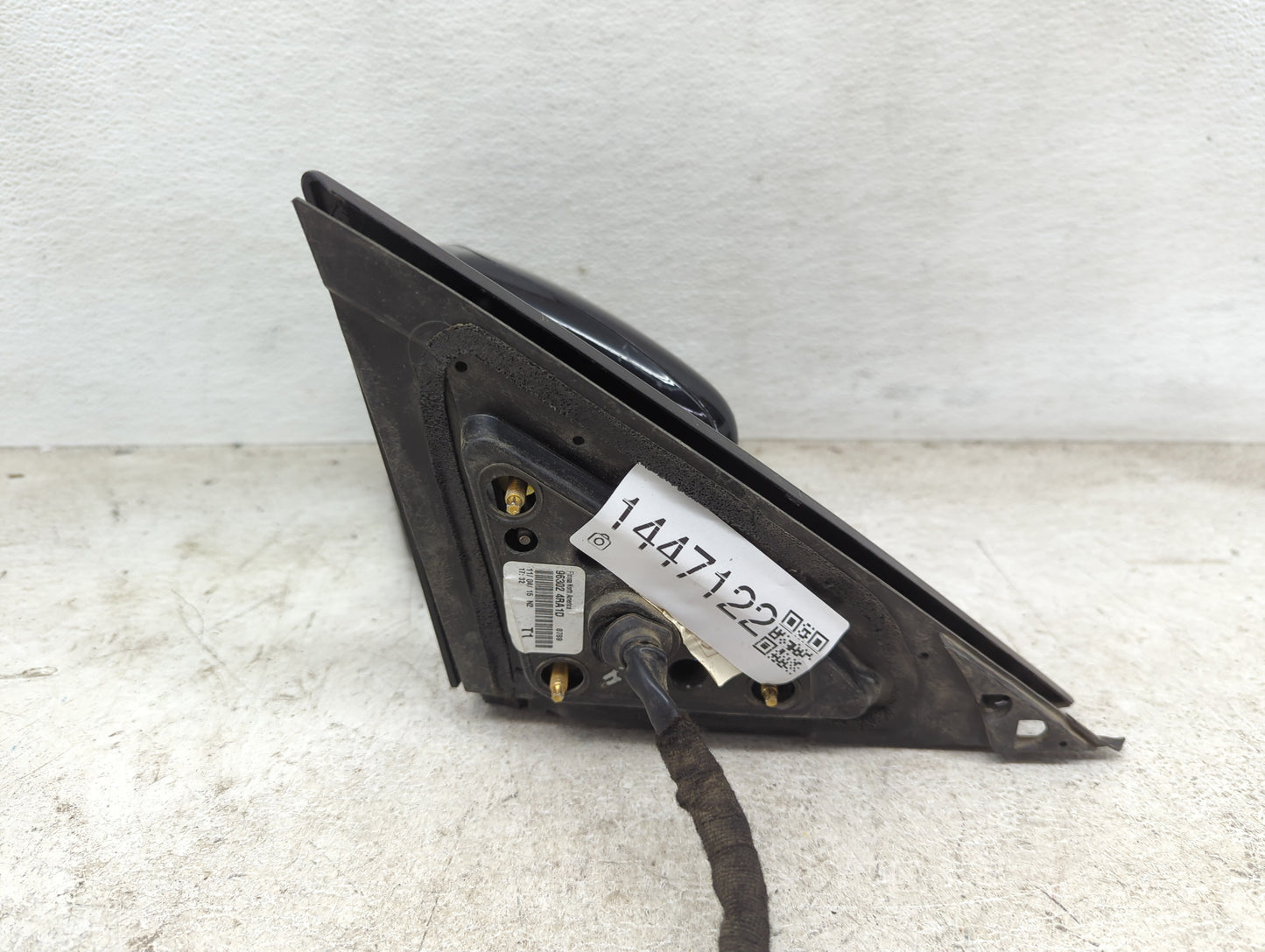 2016-2019 Nissan Maxima Driver Side View Mirror - Left Door Mirror OEM Used - Oemusedautoparts1.com