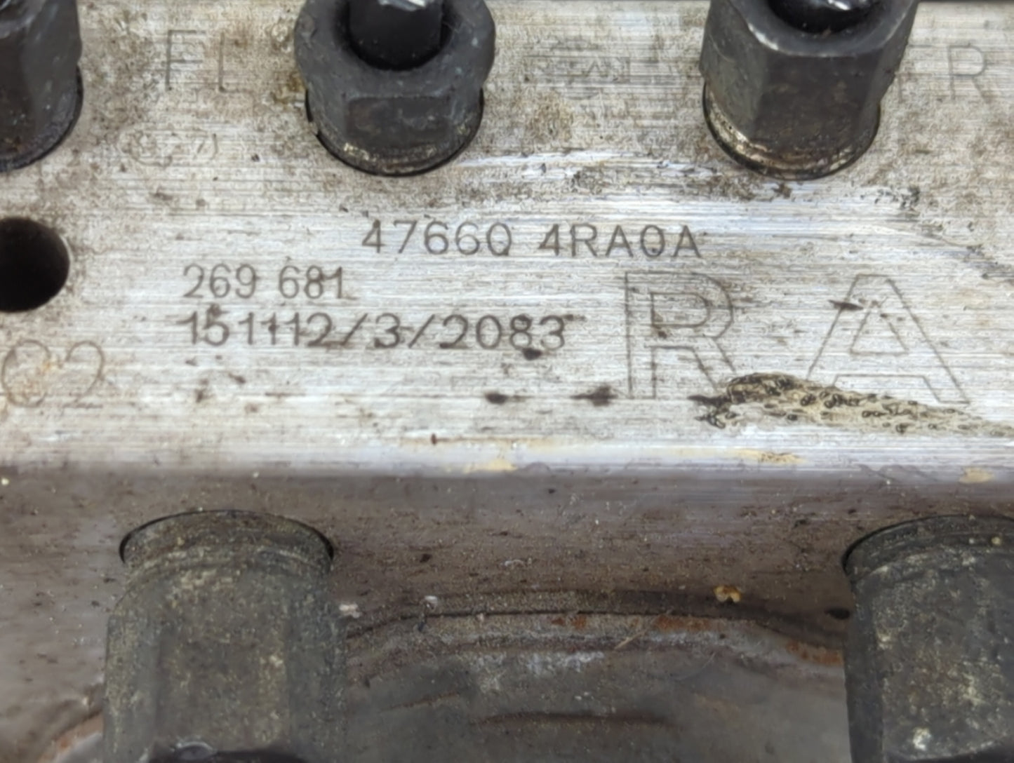 2016-2017 Nissan Maxima ABS Pump Control Module Replacement P/N:47660 4RA0A 269 681 Fits Fits 2016 2017 OEM Used Auto Parts 