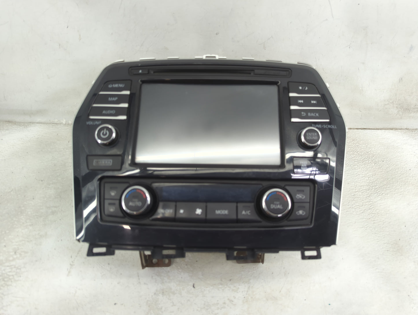 2016 Nissan Maxima Radio AM FM Cd Player Receiver Replacement P/N:259154RA1A QY-8150 Fits OEM Used Auto Parts - Oemusedautop