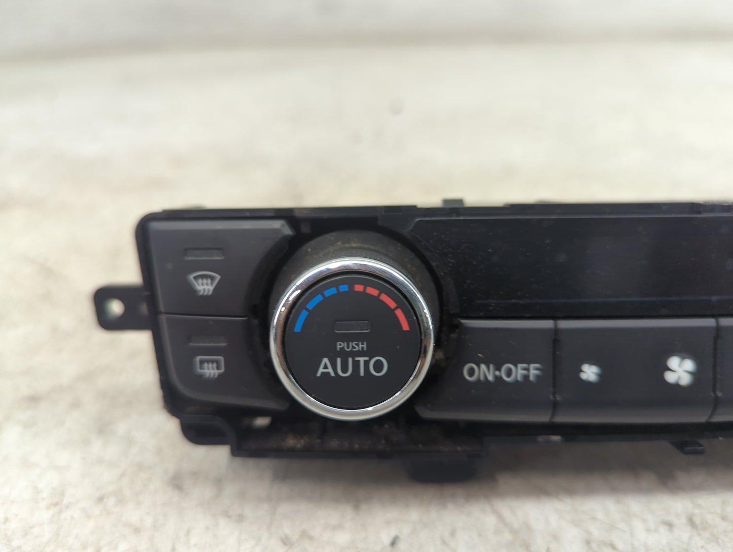 2016-2021 Nissan Maxima Climate Control Module Temperature AC/Heater Replacement P/N:27500 4RA0A Fits OEM Used Auto Parts - 