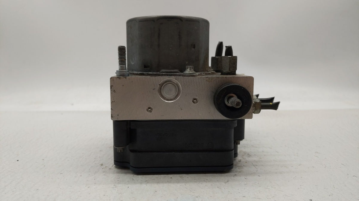 2016-2017 Nissan Maxima Anti-Lock Brake ABS Pump Module Actuator OEM P/N:47660 4RA0A Fits Fits 2016 2017 OEM Used Auto Parts