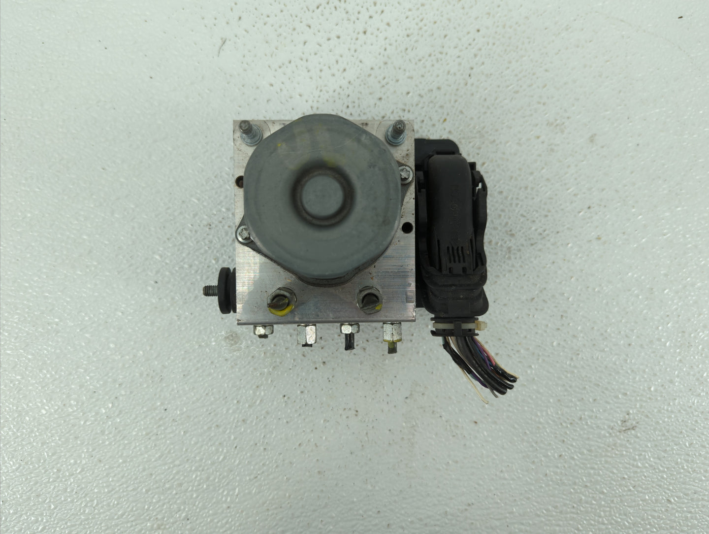 2016-2017 Nissan Maxima ABS Pump Control Module Replacement P/N:47660 4RA0A Fits Fits 2016 2017 OEM Used Auto Parts - Oemuse