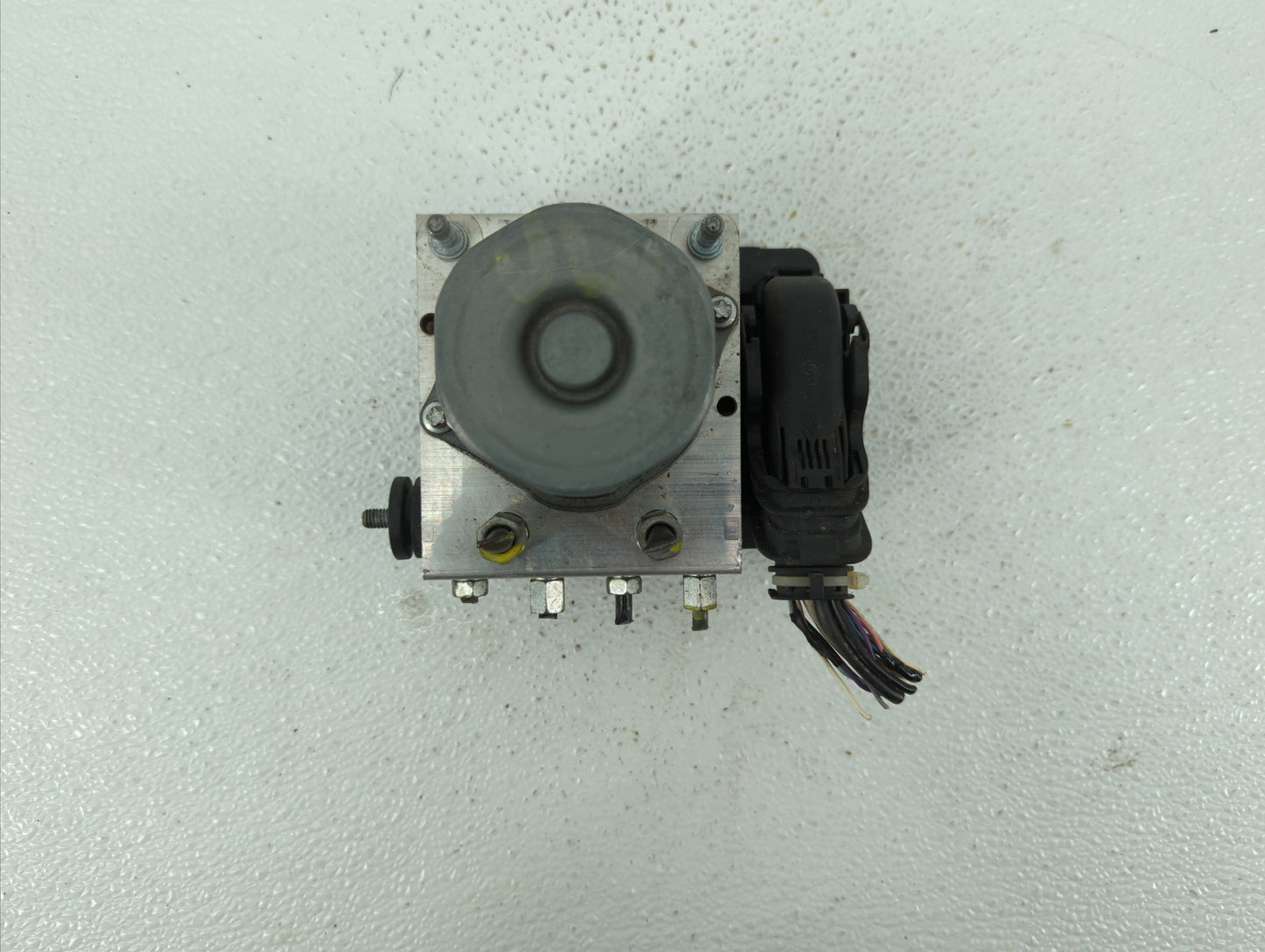 2016-2017 Nissan Maxima ABS Pump Control Module Replacement P/N:47660 4RA0A Fits Fits 2016 2017 OEM Used Auto Parts - Oemuse