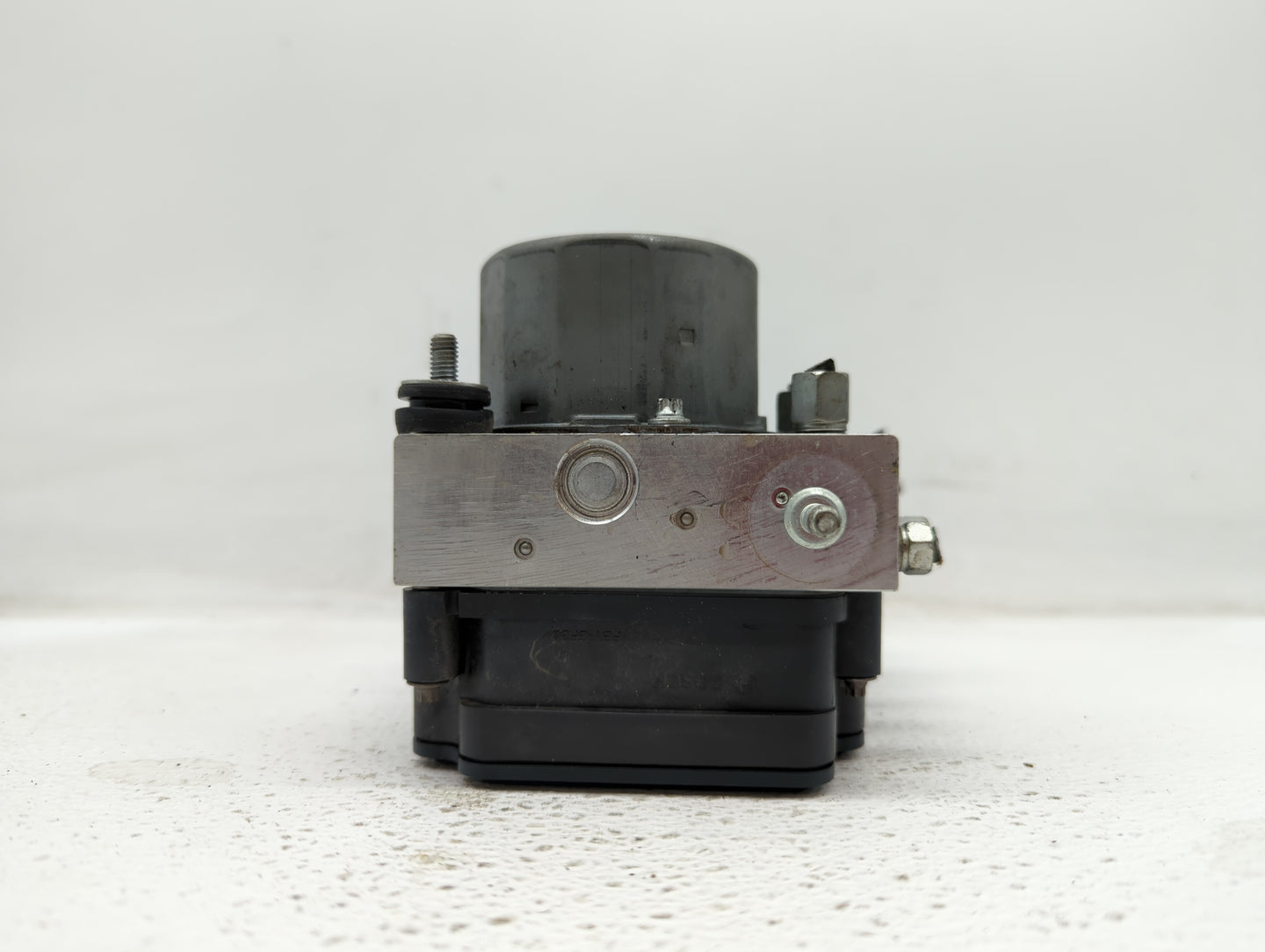 2016-2017 Nissan Maxima ABS Pump Control Module Replacement P/N:47660 4RA0A Fits Fits 2016 2017 OEM Used Auto Parts - Oemuse