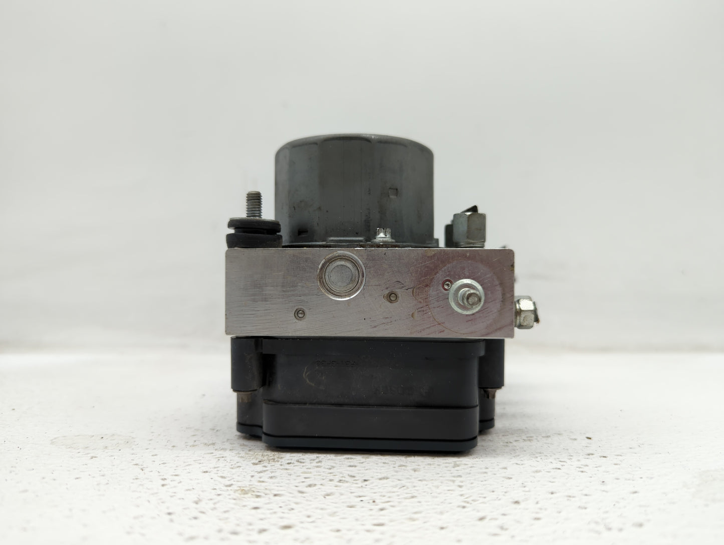 2016-2017 Nissan Maxima ABS Pump Control Module Replacement P/N:47660 4RA0A Fits Fits 2016 2017 OEM Used Auto Parts - Oemuse