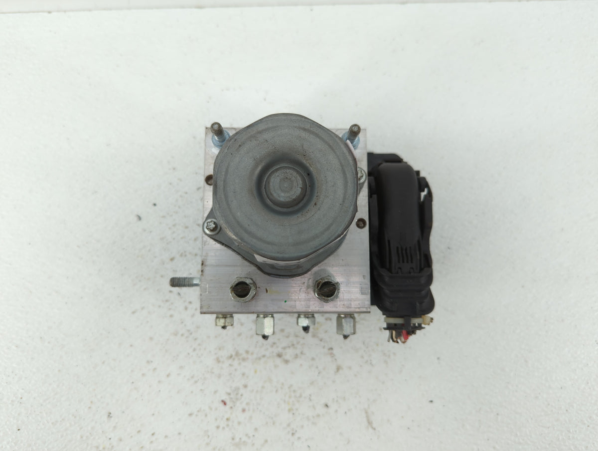 2016-2017 Nissan Maxima Anti-Lock Brake ABS Pump Module Actuator OEM P/N:47660 4RA0A Fits Fits 2016 2017 OEM Used Auto Parts