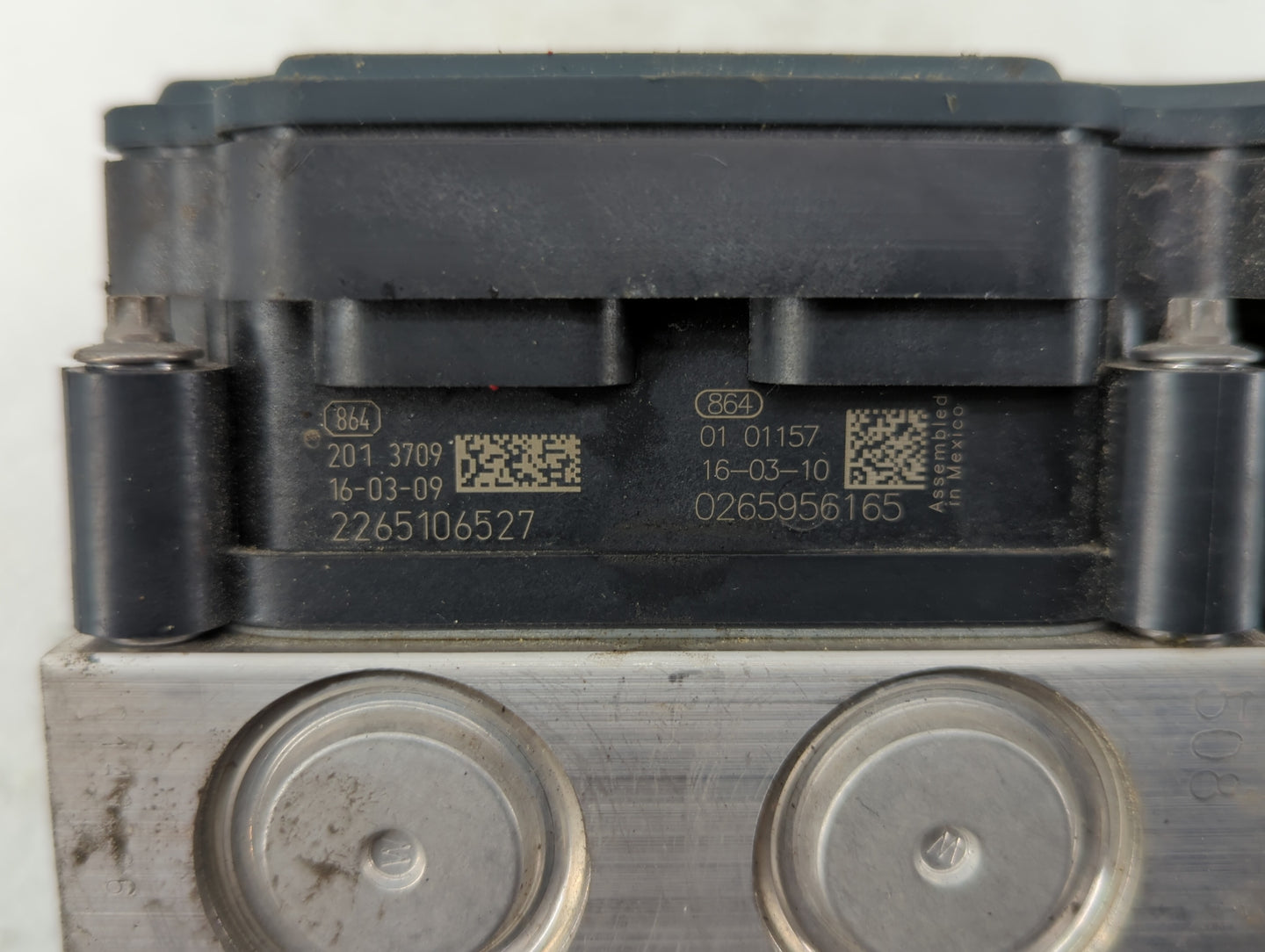 2016-2017 Nissan Maxima ABS Pump Control Module Replacement P/N:47660 4RA0A Fits Fits 2016 2017 OEM Used Auto Parts - Oemuse