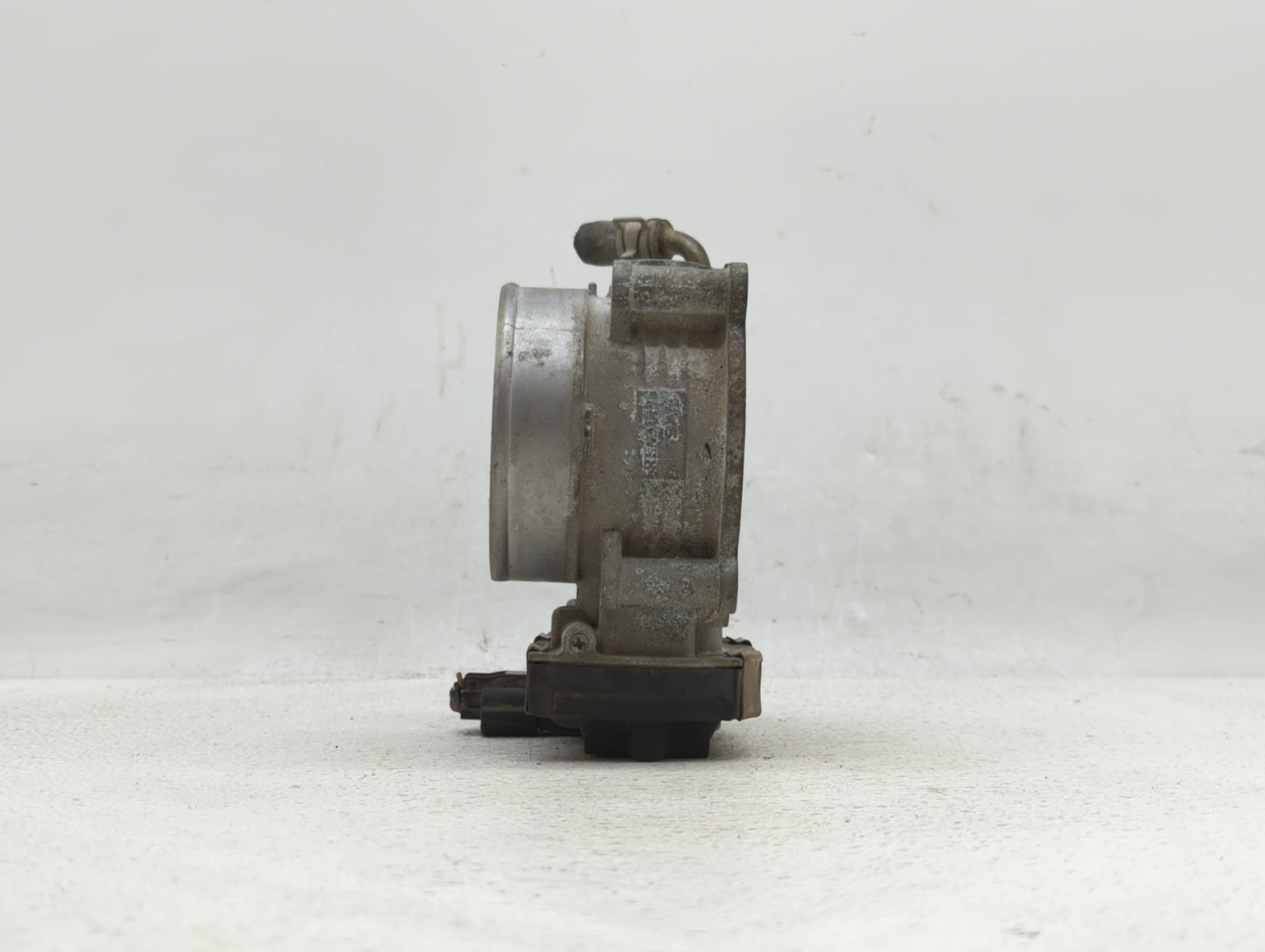 2016-2019 Nissan Maxima Throttle Body P/N:RME76-50 RME75-50, 6Z19A2 Fits Fits 2016 2017 2018 2019 OEM Used Auto Parts - Oemu