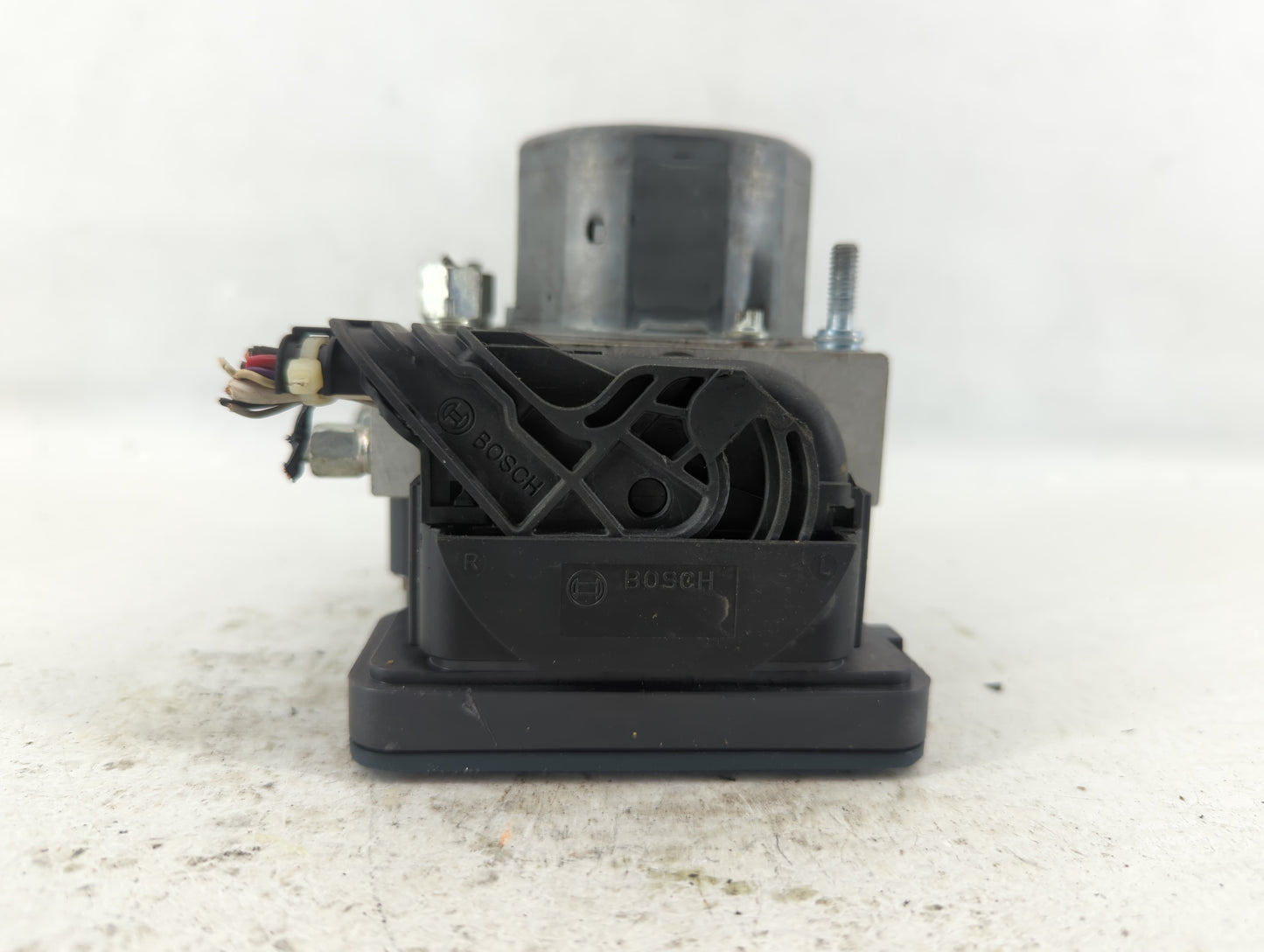 2016-2017 Nissan Maxima ABS Pump Control Module Replacement P/N:47660 4RA0A Fits Fits 2016 2017 OEM Used Auto Parts - Oemuse