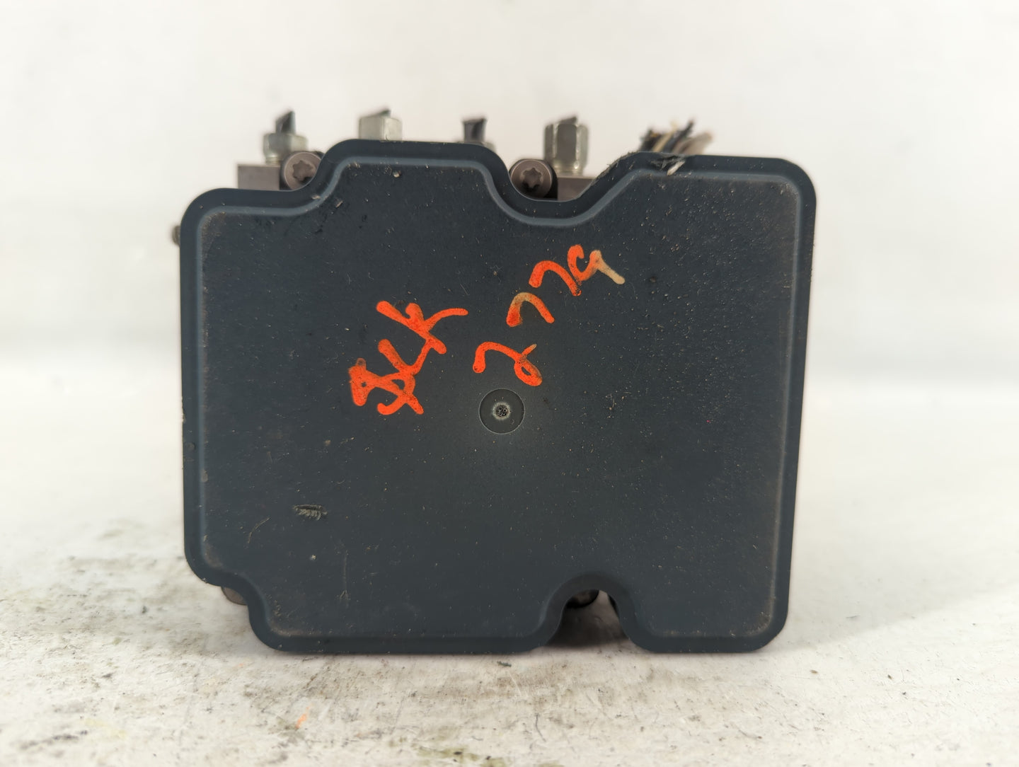 2016-2017 Nissan Maxima ABS Pump Control Module Replacement P/N:47660 4RA0A Fits Fits 2016 2017 OEM Used Auto Parts - Oemuse