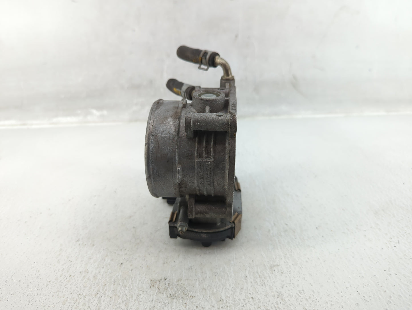 2016-2020 Nissan Maxima Throttle Body P/N:A9115H RME75-50 Fits Fits 2016 2017 2018 2019 2020 OEM Used Auto Parts - Oemusedau
