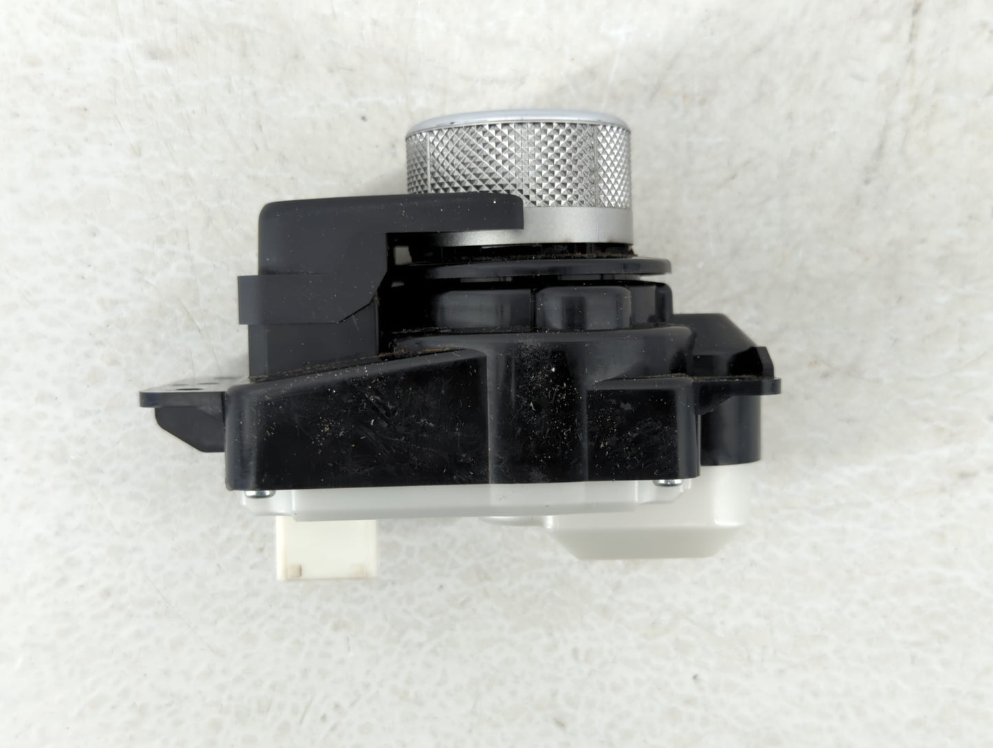 2016-2021 Nissan Maxima Radio AM FM Cd Player Receiver Replacement P/N:2839554RA0A 283954RA0A Fits OEM Used Auto Parts - Oem