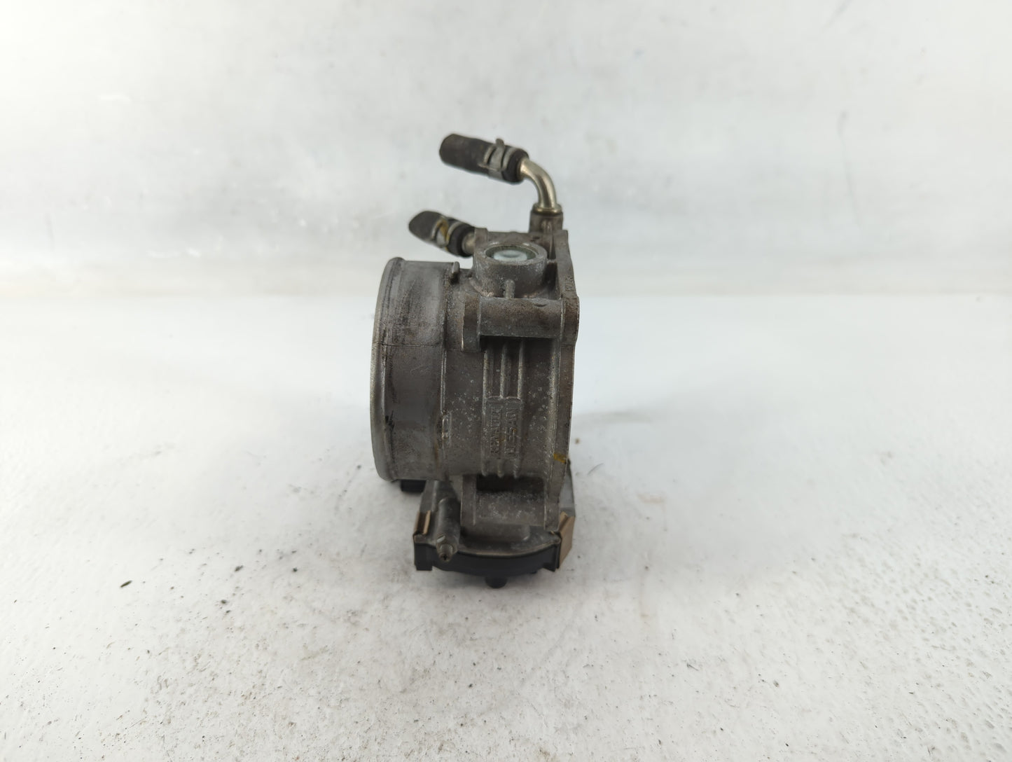 2016-2020 Nissan Maxima Throttle Body P/N:RME75-50 Fits Fits 2016 2017 2018 2019 2020 OEM Used Auto Parts - Oemusedautoparts