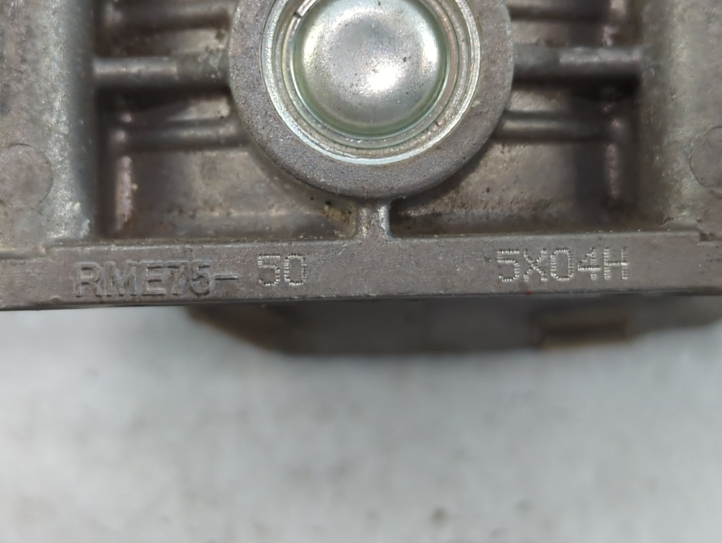 2016-2020 Nissan Maxima Throttle Body P/N:5X04H RME75-50 Fits Fits 2016 2017 2018 2019 2020 OEM Used Auto Parts - Oemusedaut