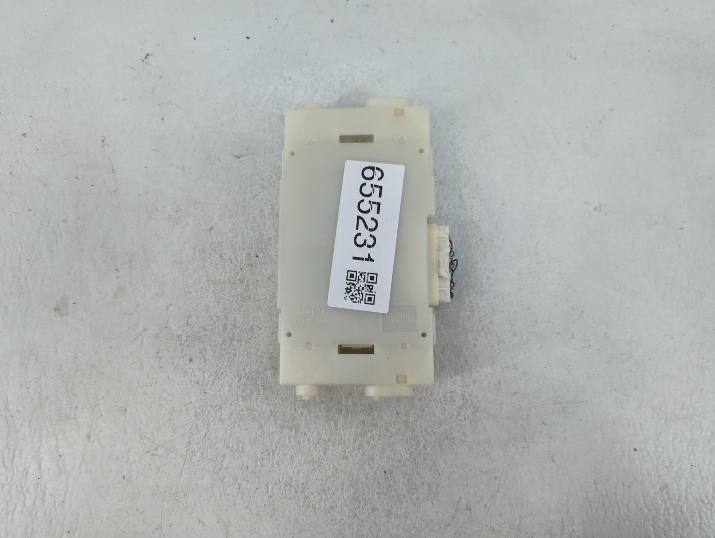 2016-2016 Nissan Maxima Am Fm Cd Player Radio Receiver - Oemusedautoparts1.com