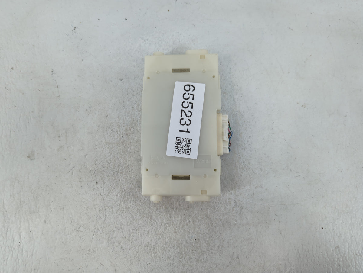 2016-2016 Nissan Maxima Am Fm Cd Player Radio Receiver 655231 - Oemusedautoparts1.com