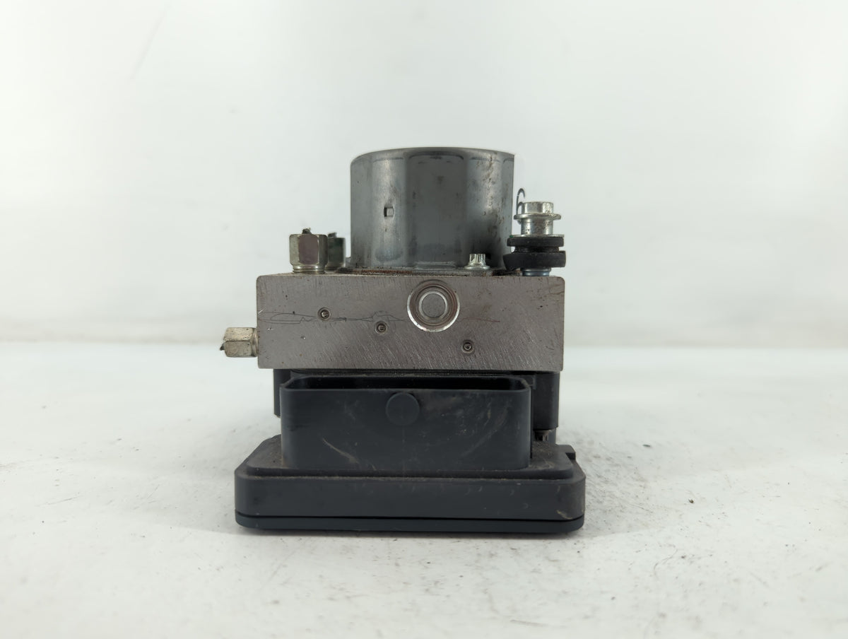 2016-2017 Nissan Maxima Anti-Lock Brake ABS Pump Module Actuator OEM P/N:47660 4RA0A Fits Fits 2016 2017 OEM Used Auto Parts