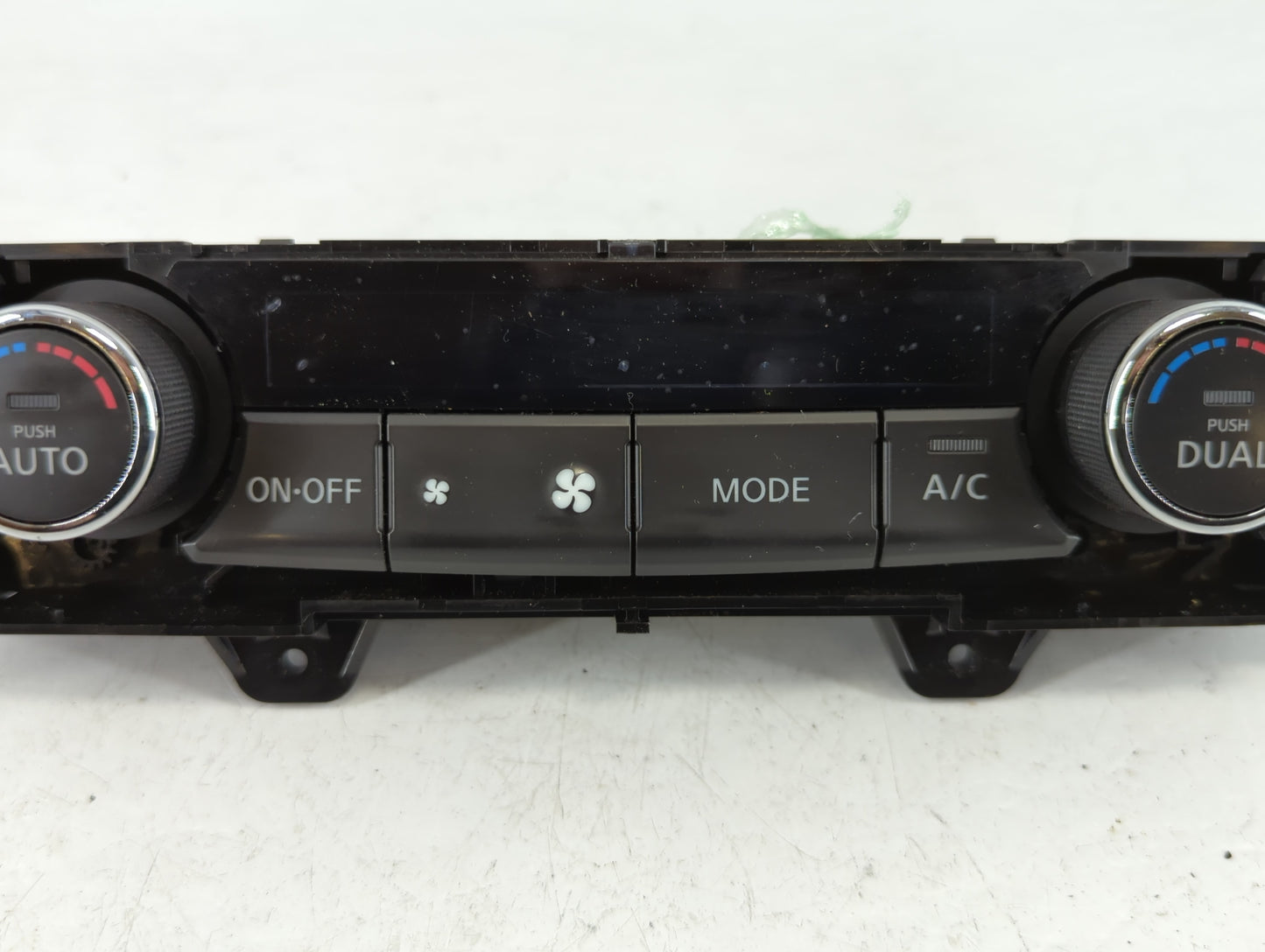2016-2021 Nissan Maxima Climate Control Module Temperature AC/Heater Replacement P/N:E1062271 27500 4RA0A Fits OEM Used Auto