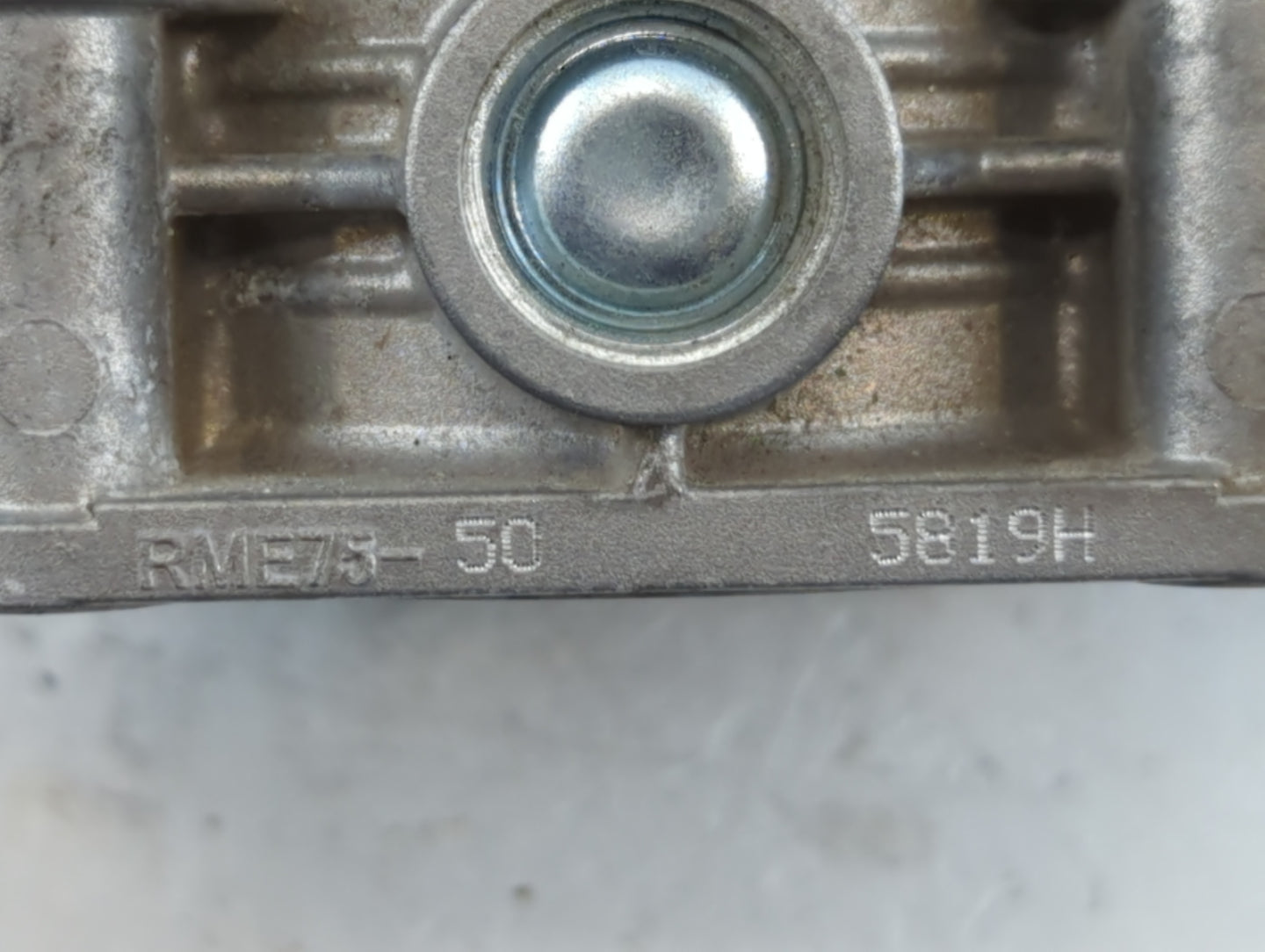 2016-2020 Nissan Maxima Throttle Body P/N:161196TA0A01 Fits Fits 2016 2017 2018 2019 2020 OEM Used Auto Parts - Oemusedautop