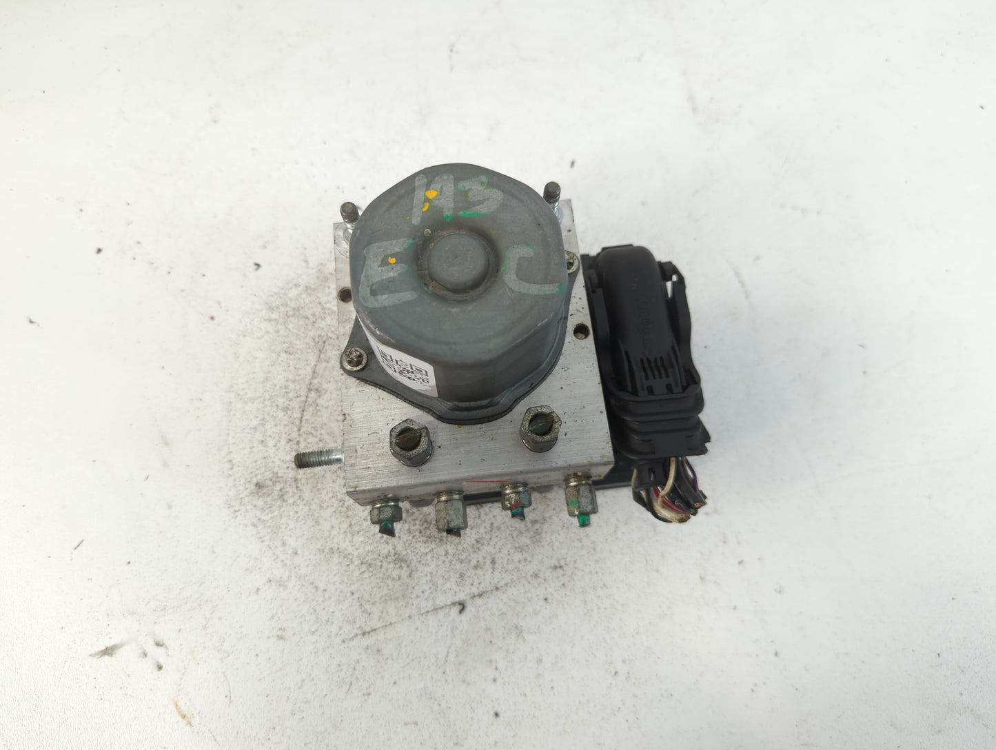 2016-2017 Nissan Maxima ABS Pump Control Module Replacement P/N:269 681 47660 4RA0A Fits Fits 2016 2017 OEM Used Auto Parts 