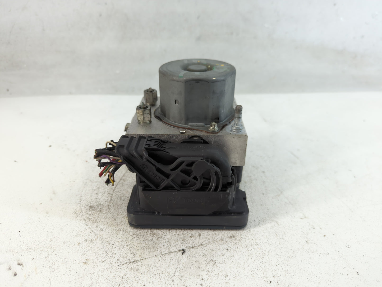 2016-2017 Nissan Maxima ABS Pump Control Module Replacement P/N:269 681 47660 4RA0A Fits Fits 2016 2017 OEM Used Auto Parts 