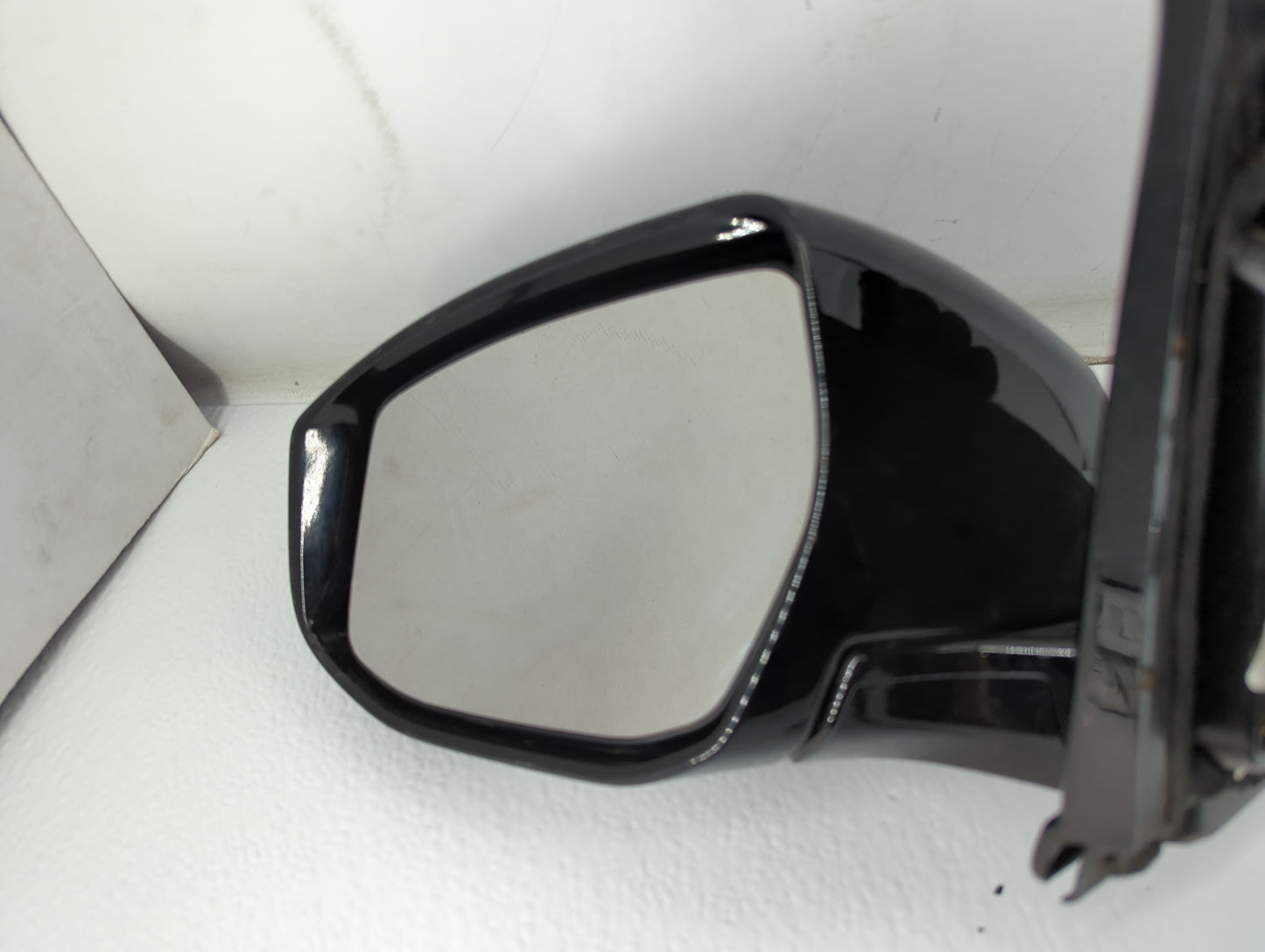 2016-2020 Nissan Maxima Driver Side View Mirror - Left Door Mirror OEM Used - Oemusedautoparts1.com