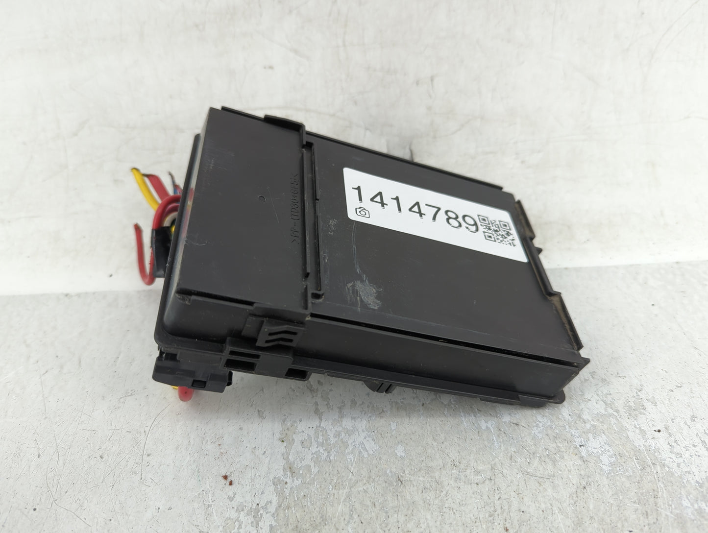 2015-2019 Nissan Micra Fusebox Fuse Box Panel Relay Module P/N:284B7 3AA0A Fits Fits 2013 2014 2015 2016 2017 2018 2019 OEM 