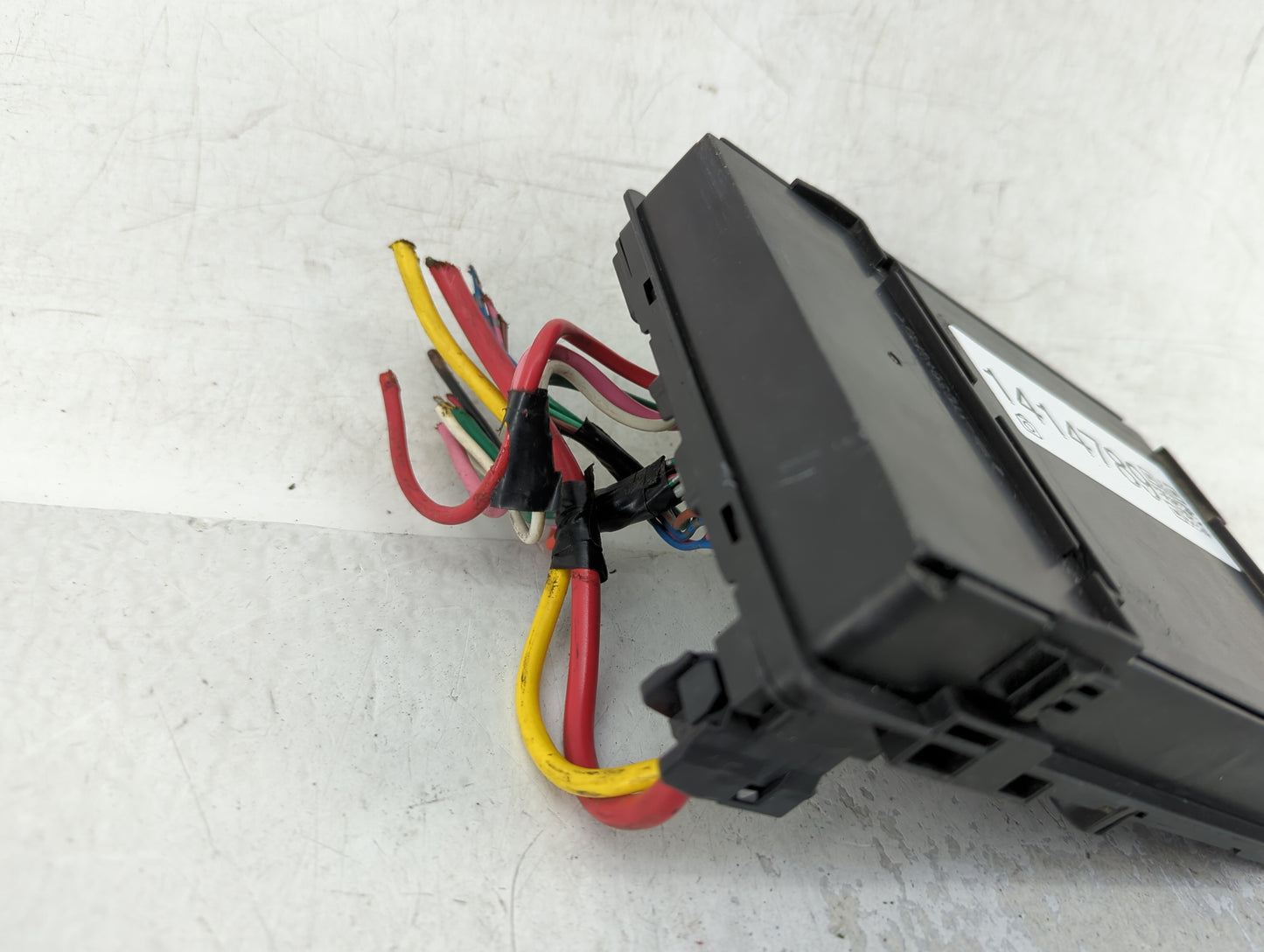 2015-2019 Nissan Micra Fusebox Fuse Box Panel Relay Module P/N:284B7 3AA0A Fits Fits 2013 2014 2015 2016 2017 2018 2019 OEM 